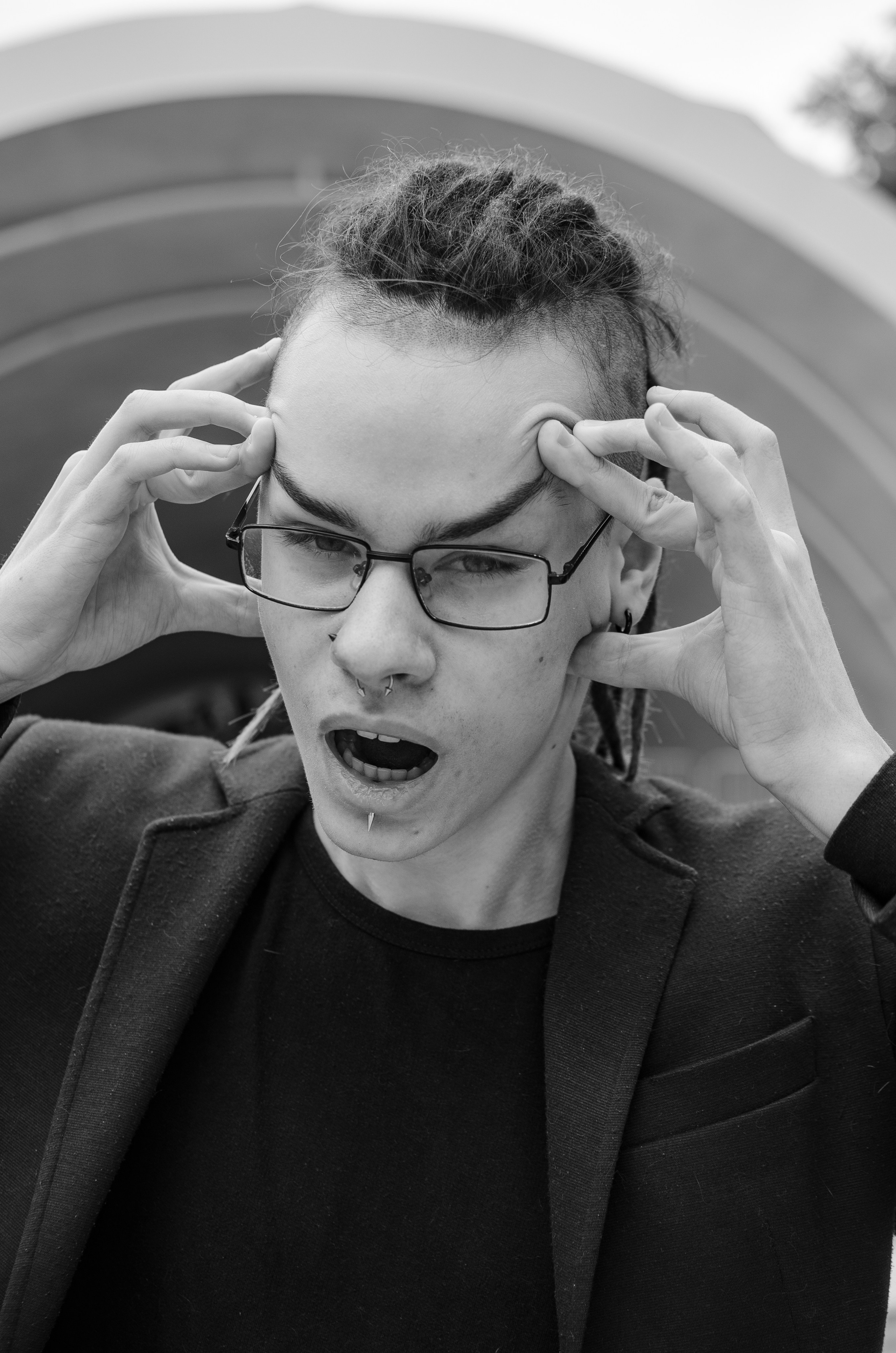 Даниил. КВЭЛ — Кто Все Эти Люди