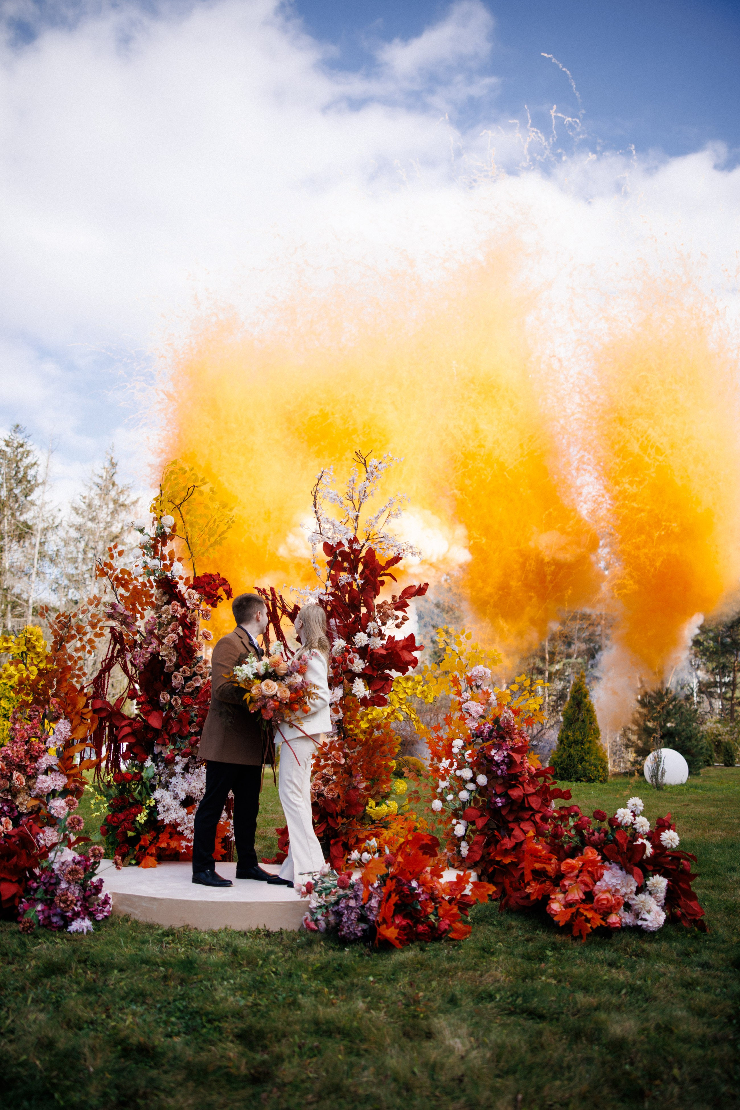 Предложение РУКИ и СЕРДЦА в курортном парке Кисловодска. Ланшафт и архитектура невероятно красивой локации и эмоции влюбленных. Организация мероприятий ЮФО