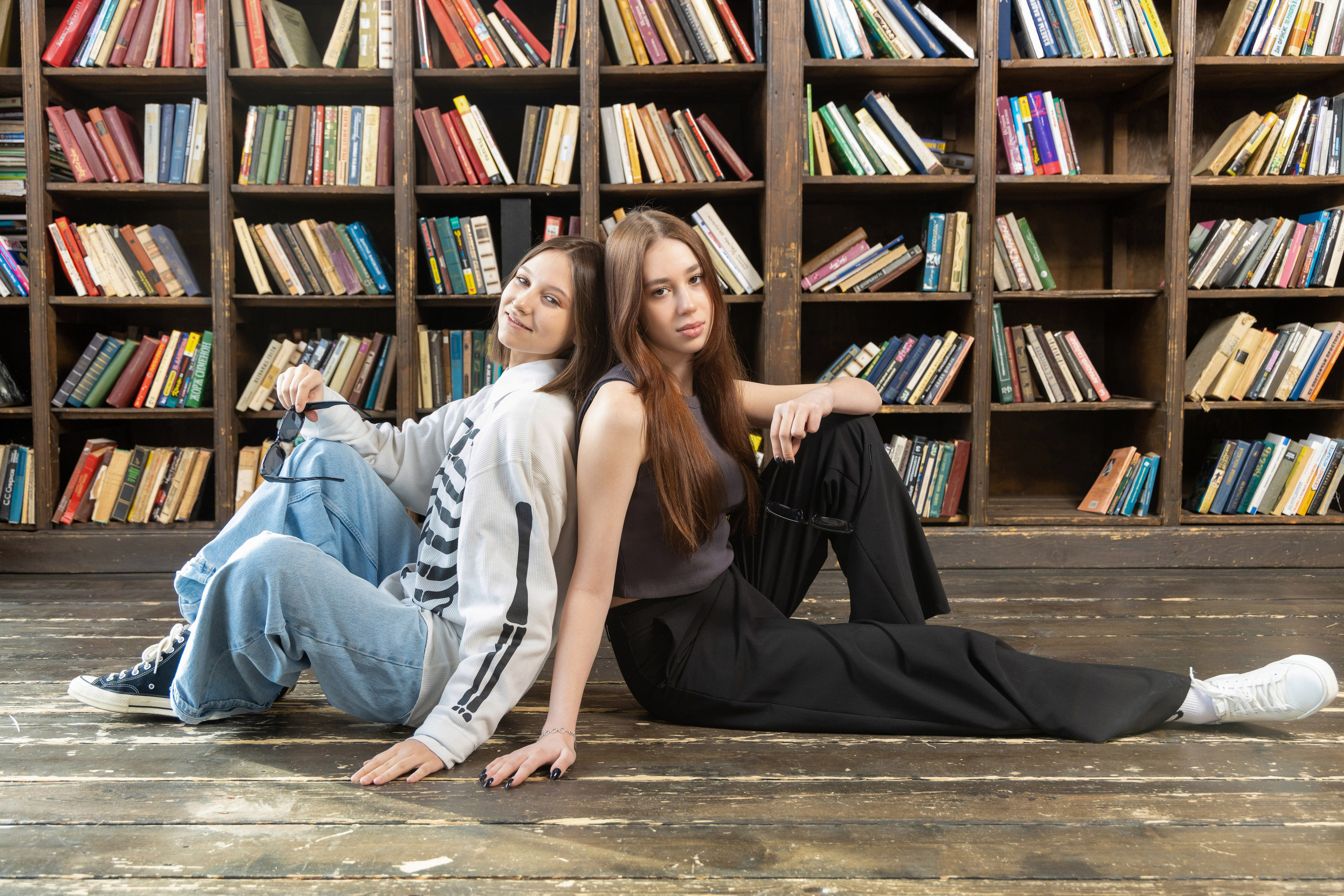 Зал Space. Школьная фотосессия в студии. Выпускные альбомы в Москве и Подмосковье