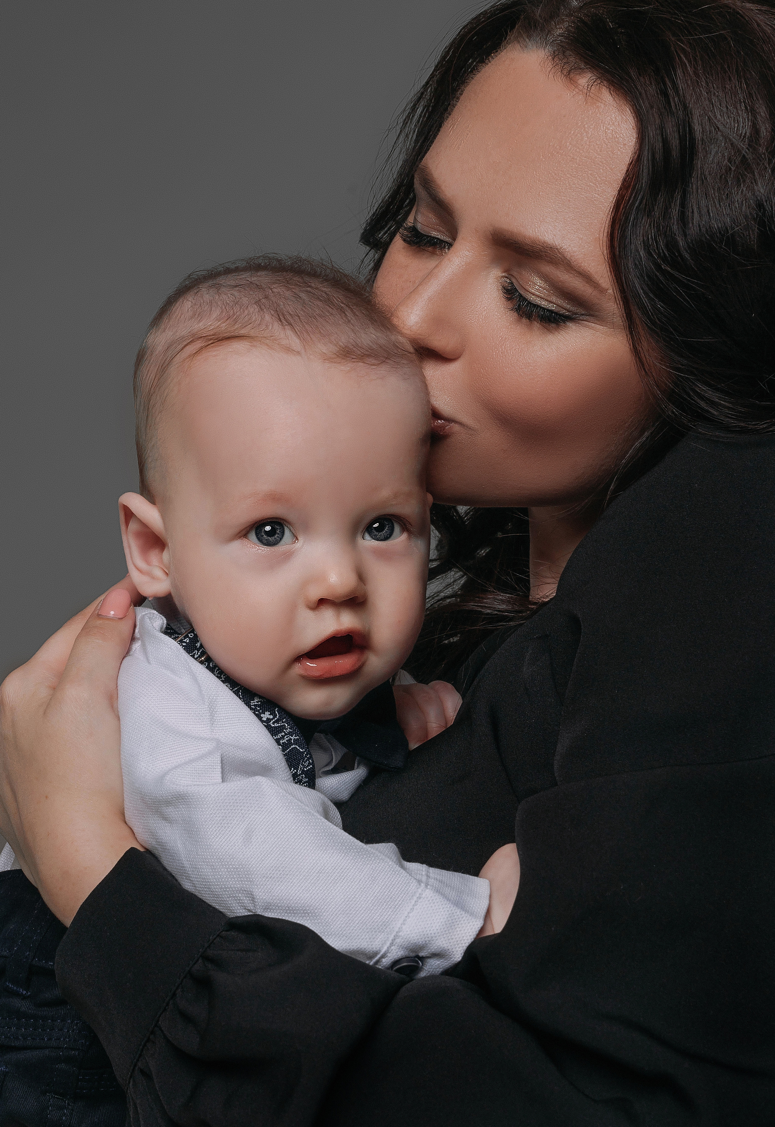 АЛЬВИНА и ДМИТРИЙ (фотостудия 2.8). Семейный фотограф и фотограф Таинств Крещения (Венчания) г. Саратов