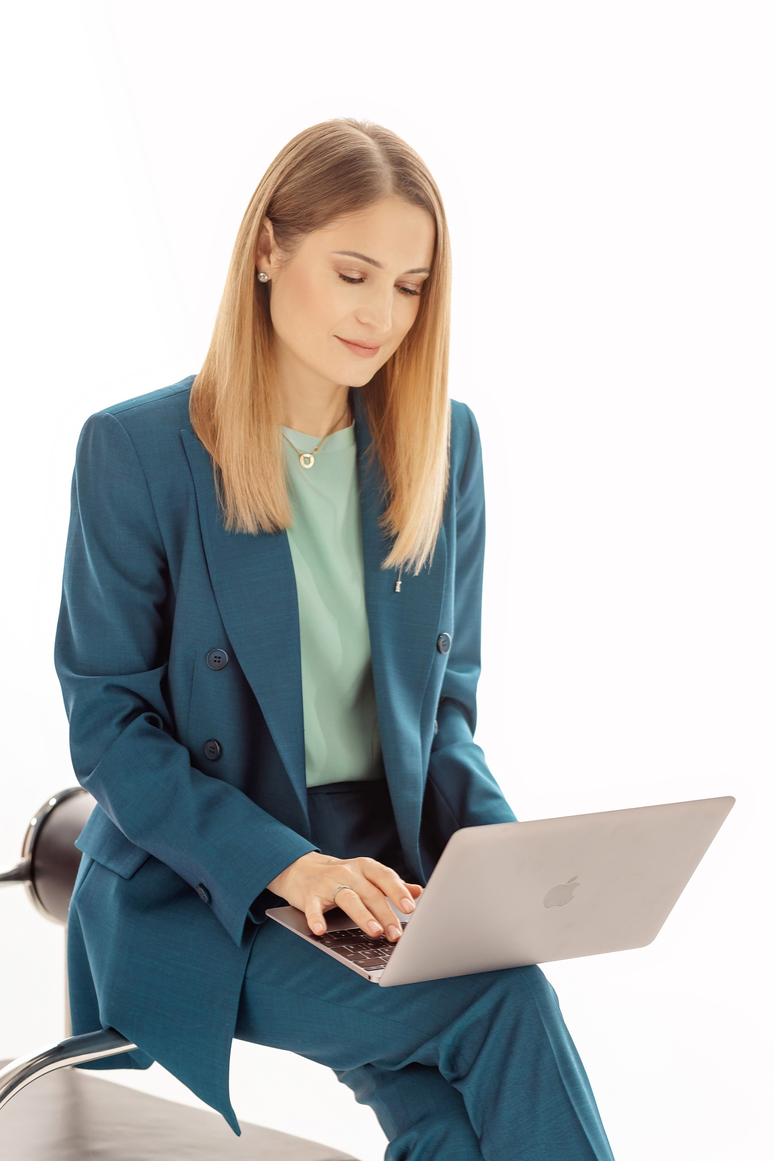 Анна, стилист. Фотограф в Москве Ксения Мокрушина | Brand & Women photographer