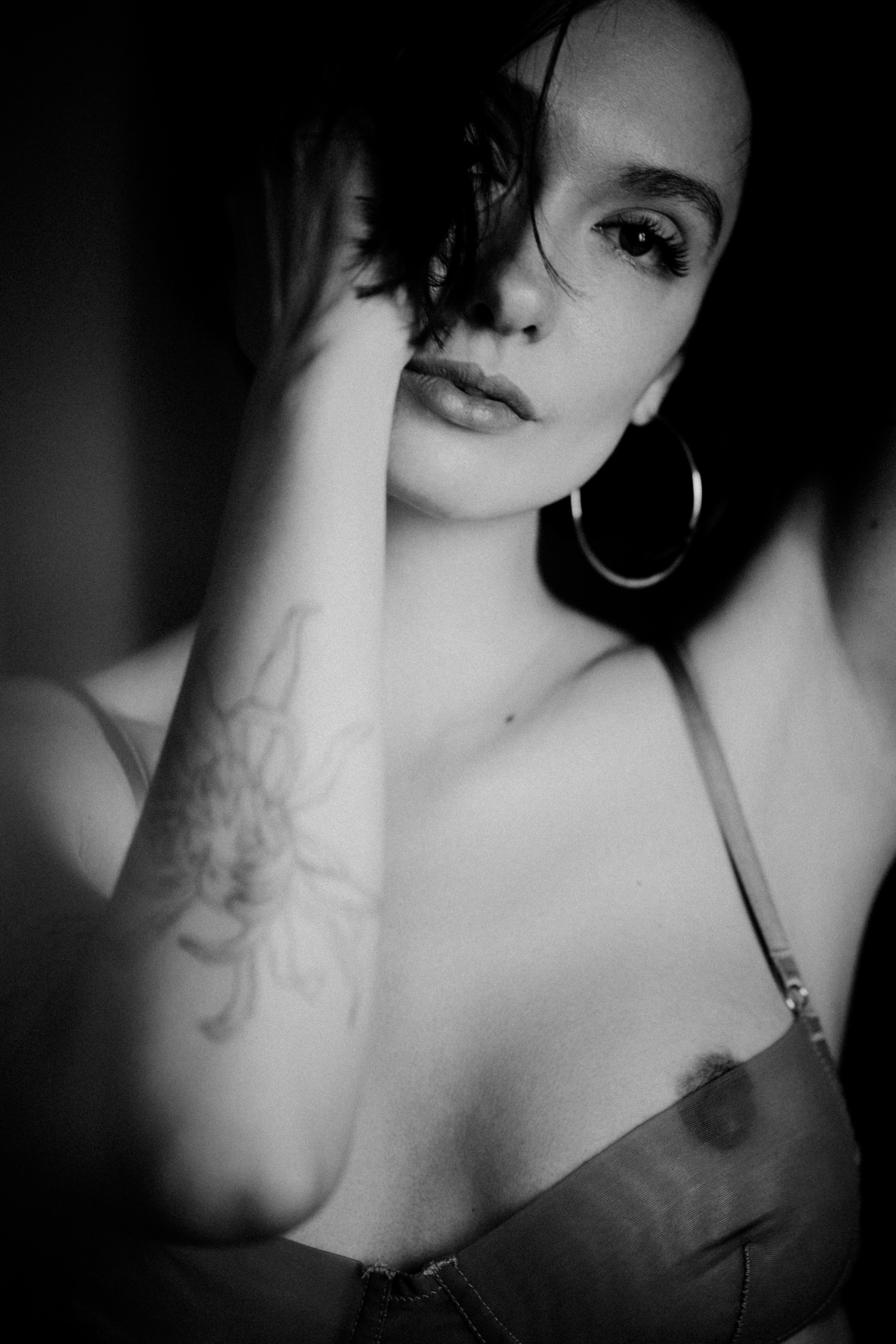 Обнажение. I am Diana, a portrait photographer. I take pictures around the world