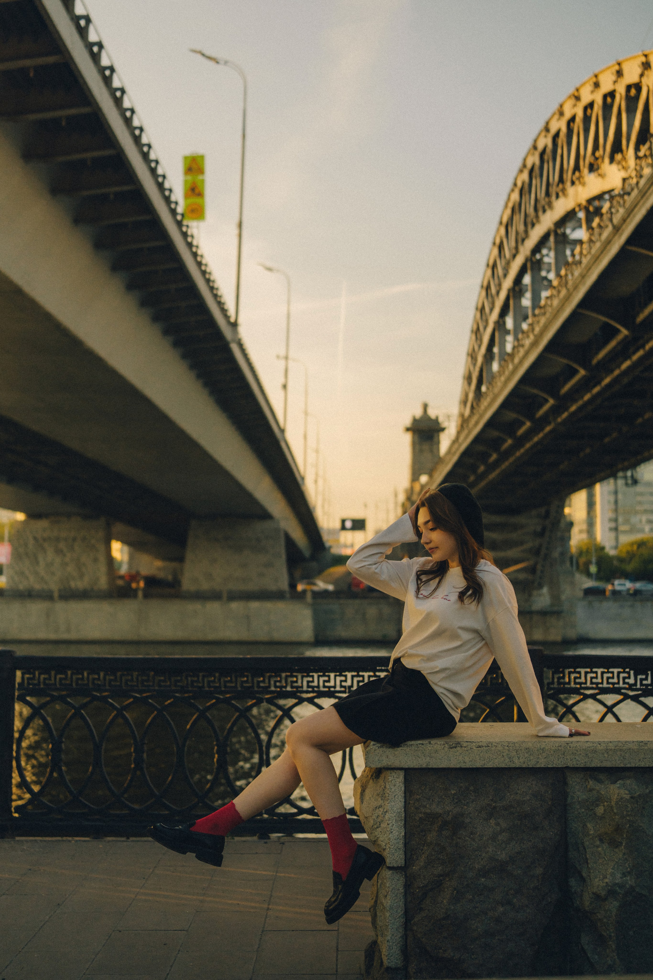 Анастасия | городская фотосессия на набережной. Портретный фотограф Москва
