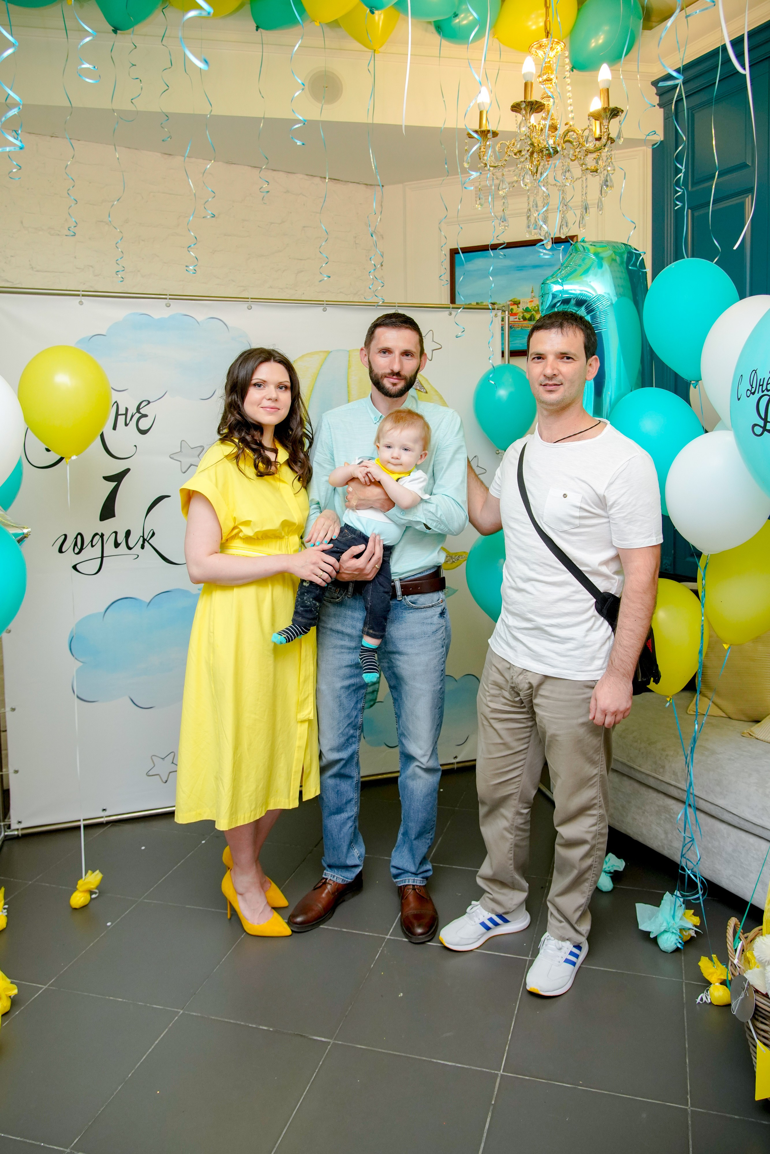 1 год)). Max Matvich and Victoria Basova are professionals in their field