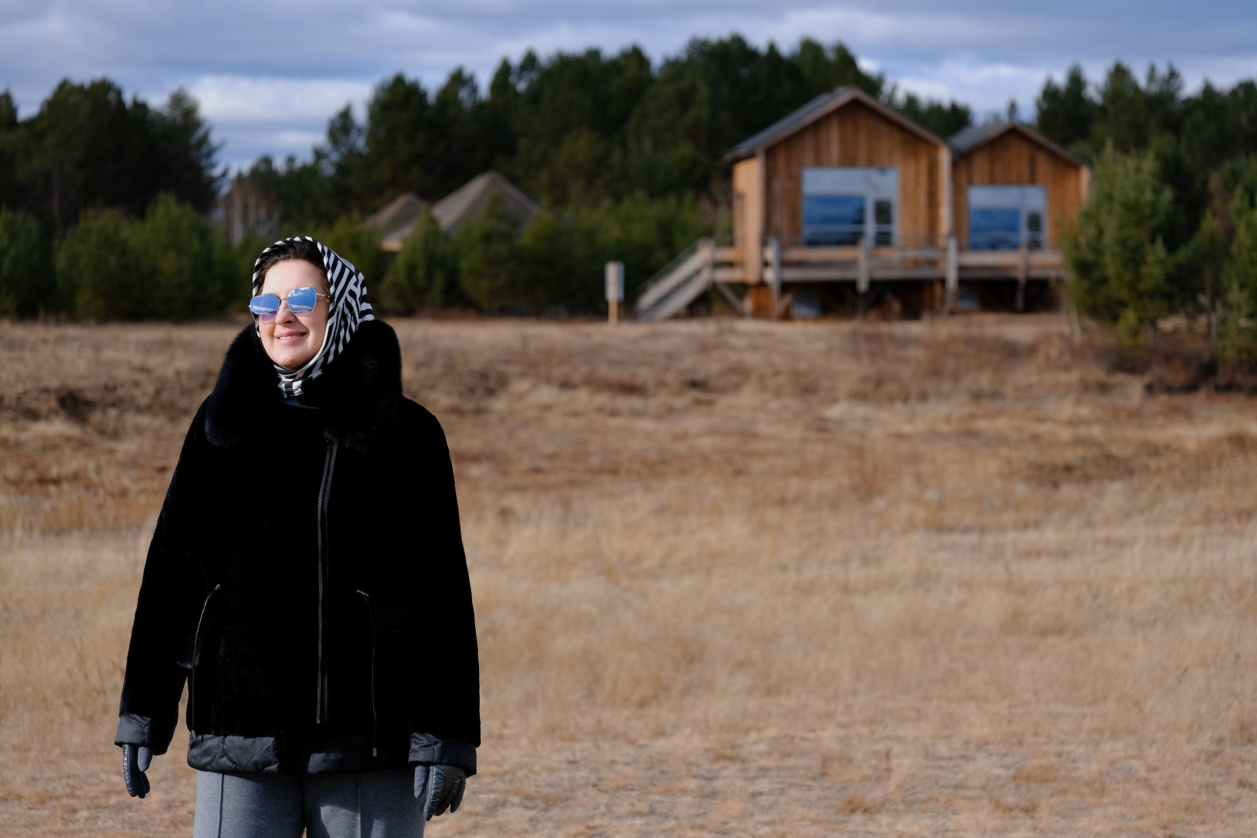 Фотосессия в ленд-арт парке Тужи. Портретный фотограф в Чите Анна Камратова. Помогу Вам создать историю, в которой Вы — главный герой!