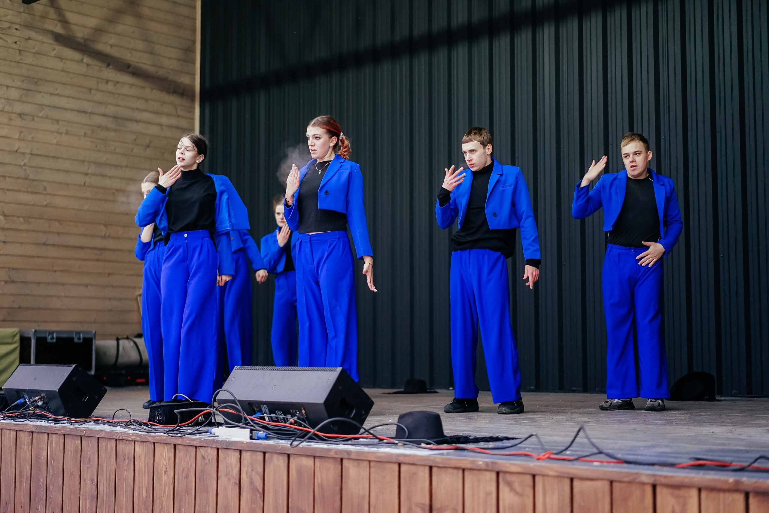 «Предновогодний переполох» Лопатинский сад, 14.12.2024. Фотограф и видеограф Смоленск | Студия Цезарь
