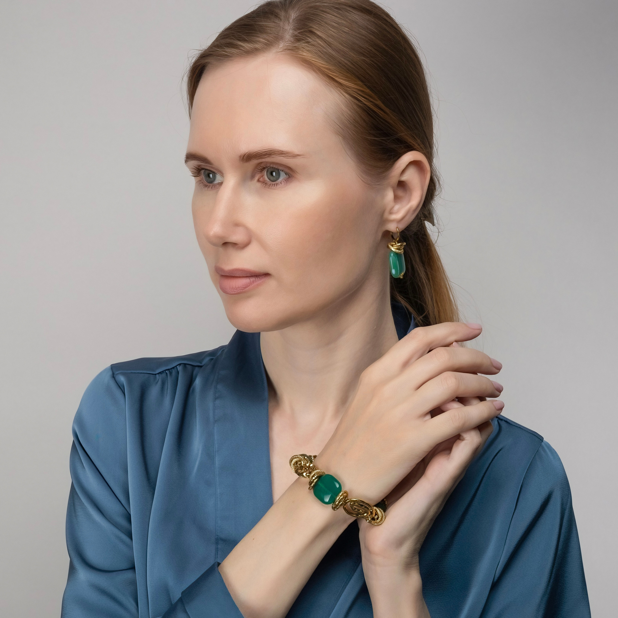 Предметные съёмки, модель рук. Наталья Снегова, модель, фотомодель, натурщица, актриса