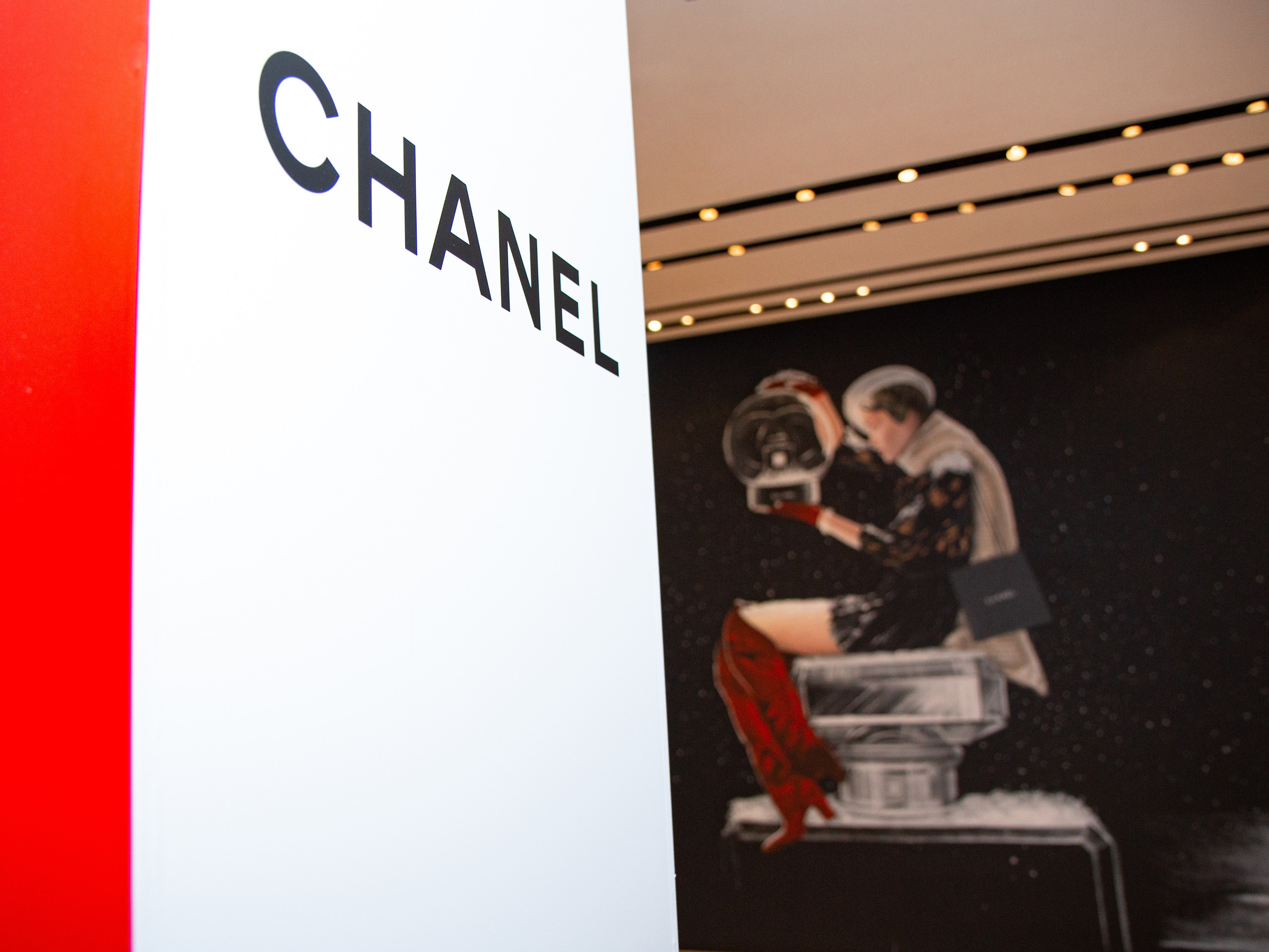 Chanel Екатеринбург. Предметный и репортажный фотограф Алексей Кротов