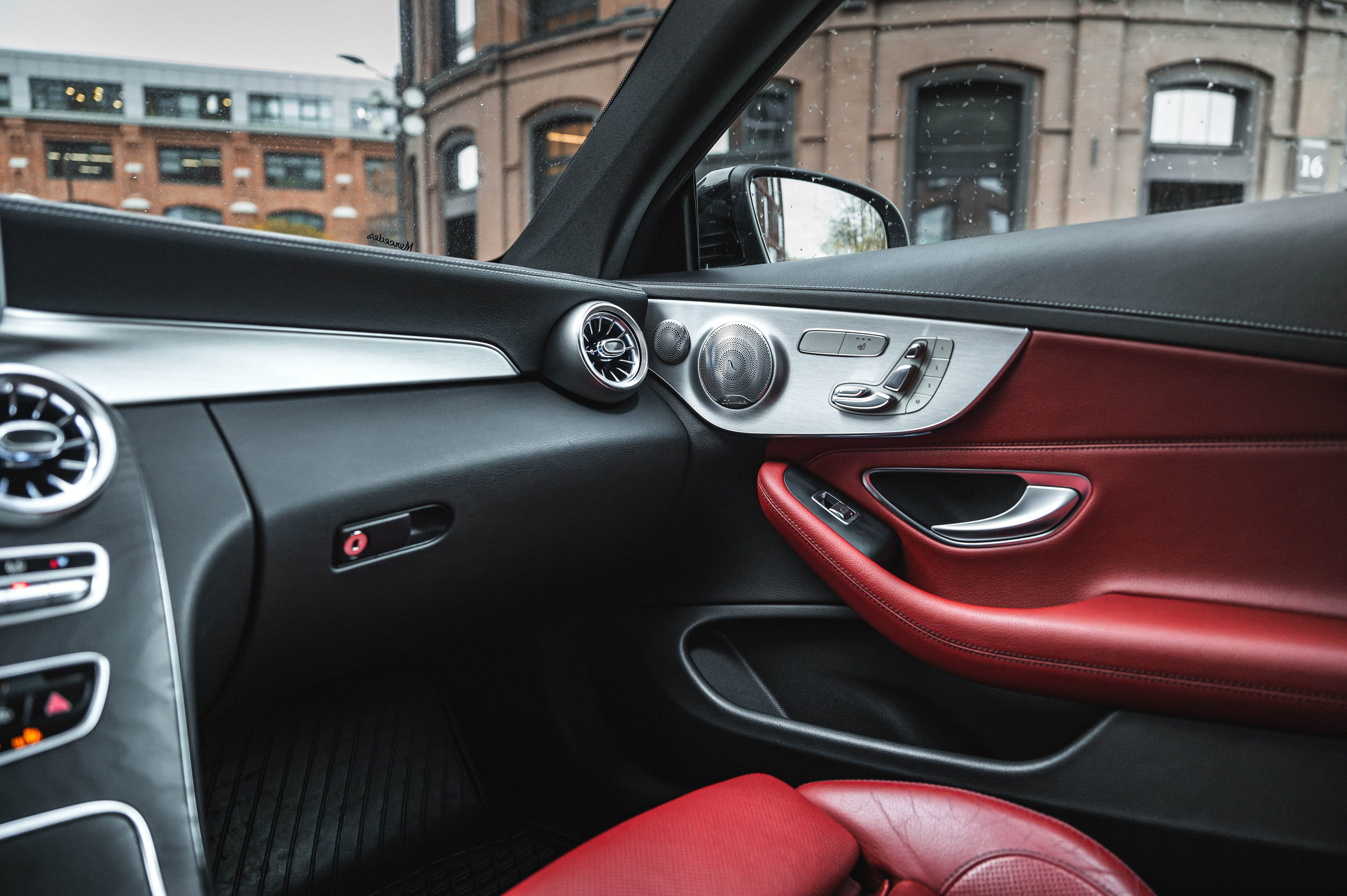 MB C43 amg. Автомобильный фотограф в Москве — Сидоров Дмитрий