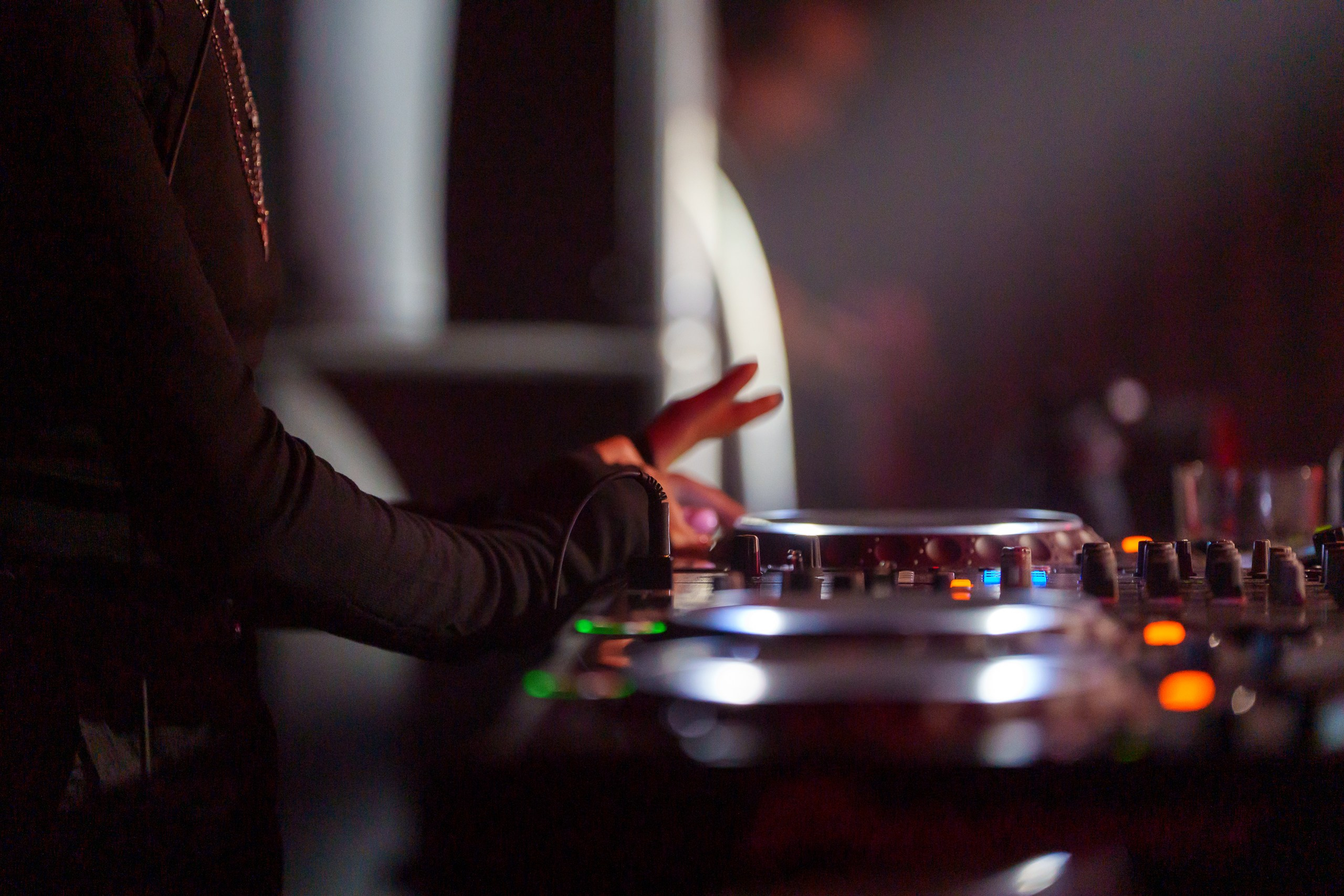 Resonance x TSEH. Sunnyman