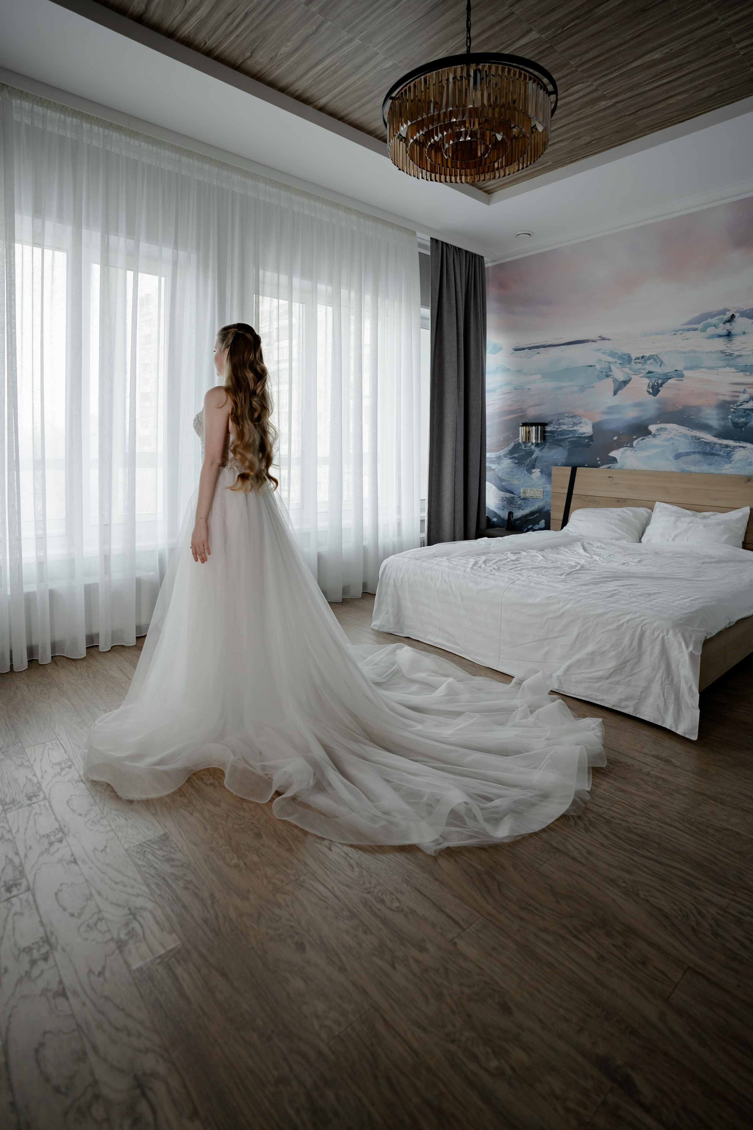 СВАДЕБНАЯ СЬЕМКА СБОРОВ В ОТЕЛЕ И ВЫЕЗД НА ЦЕРЕМОНИЮ (СНЯТО В СИБИРЕ В НИЖНЕВАРТОВСКЕ). Профессиональный фотограф, Санкт-Петербург — Виктория Богомолова