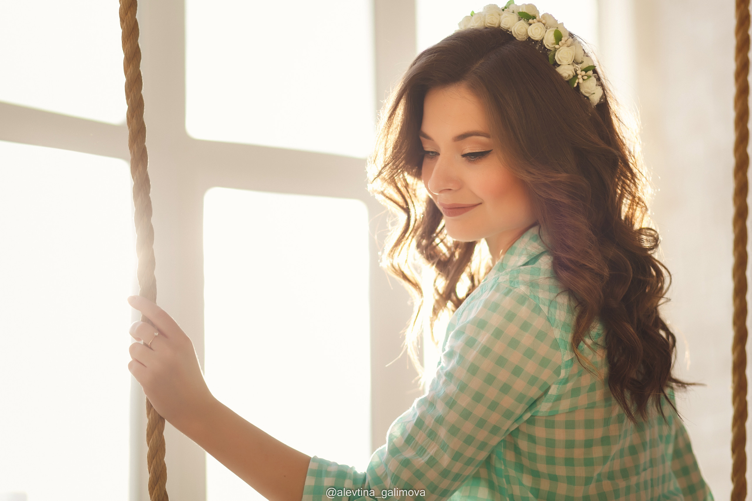 Портретная фотосъемка. Выпускные фотоальбомы и папки для школ и садиков в Челябинске