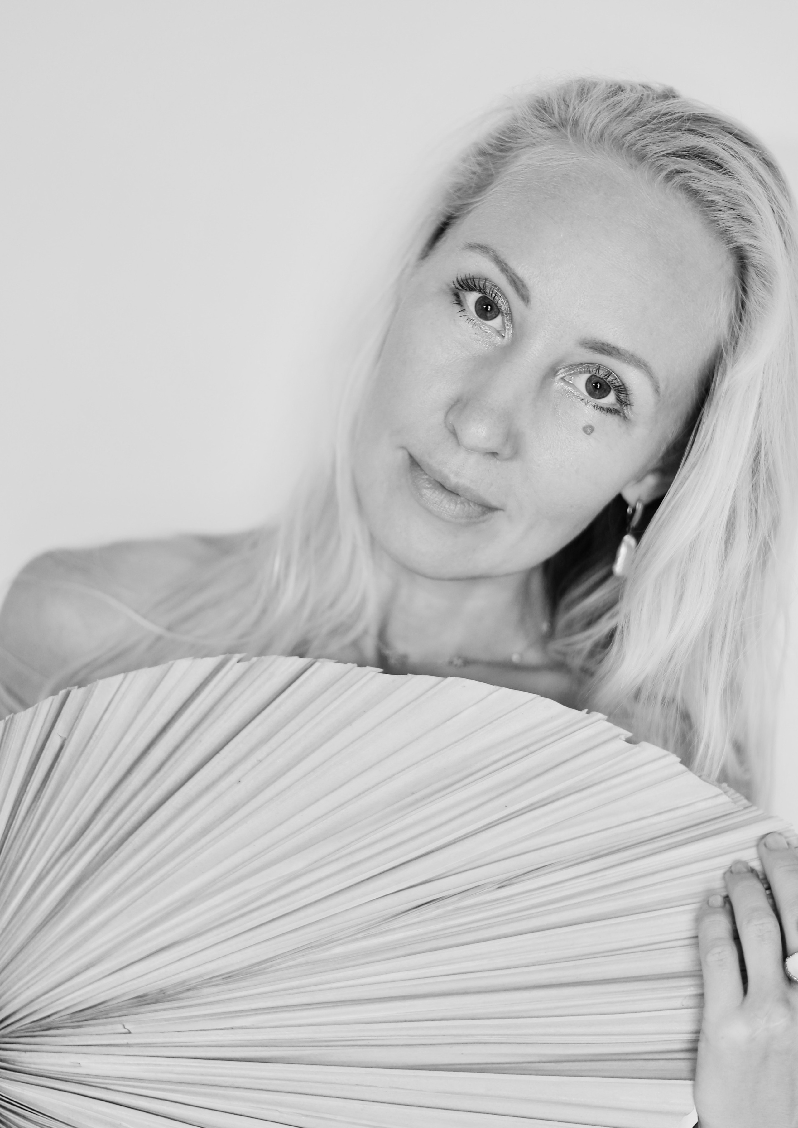 Julia feelings. Family, portrait, content photo in Costa Rica Evgeniya Besprozvannykh