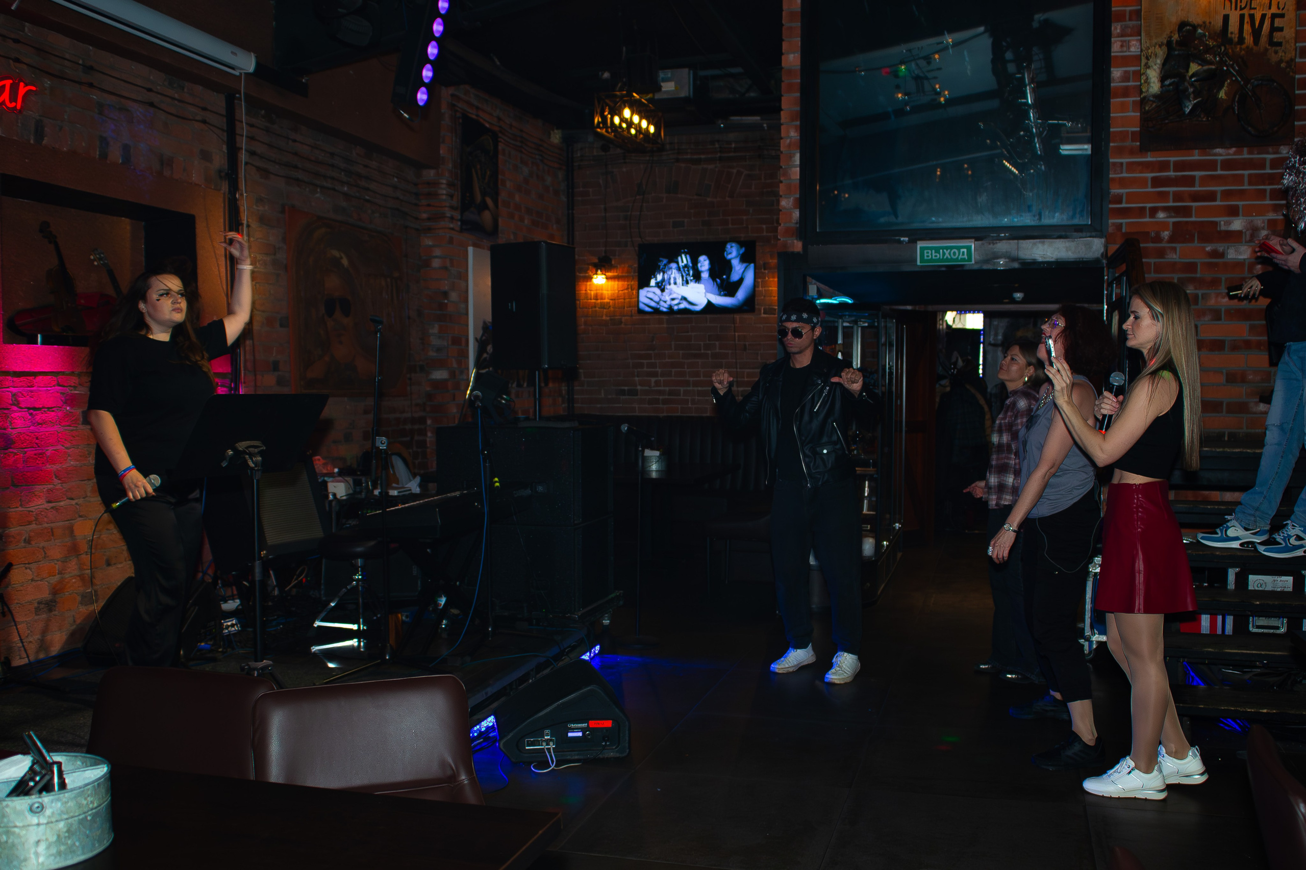 Репортажная съёмка. Женский фотограф в Москве