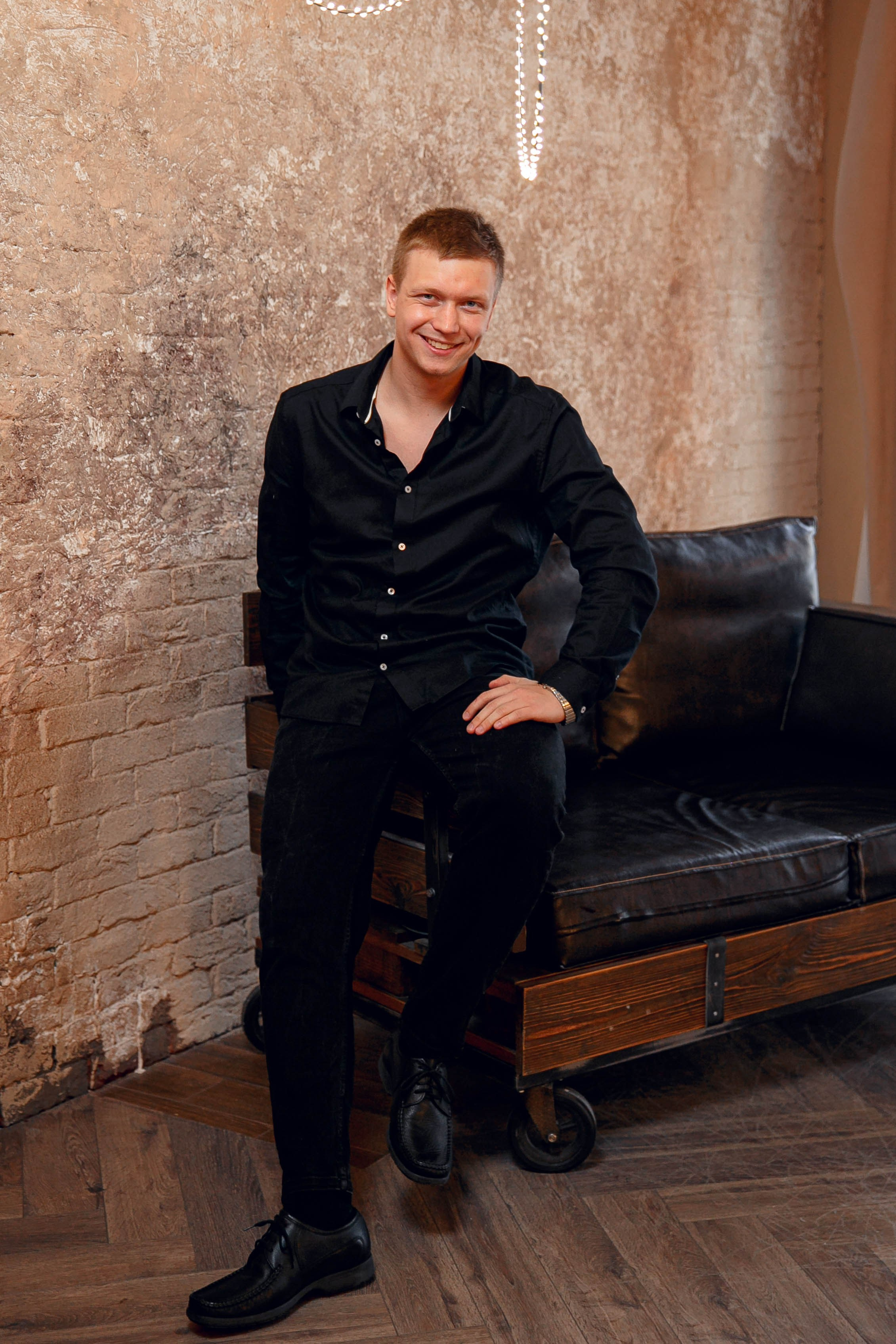 Фото студия «Фотоцех». Ваш репортажный фотограф Артемий Антонов