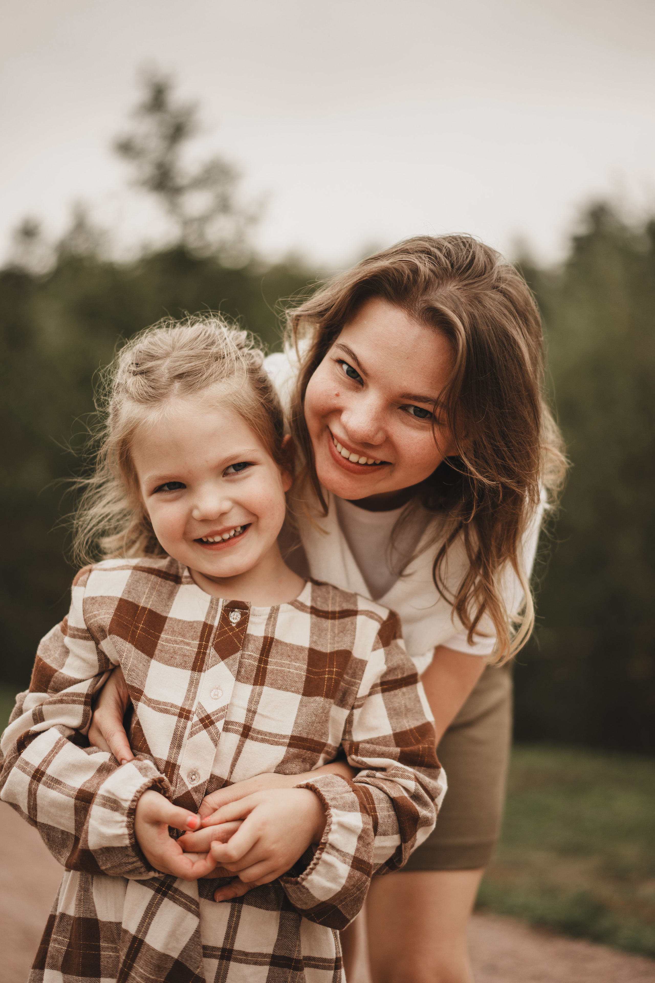 Фотосессия в Мещерском парке. Мама, папа и лапочка дочка. Семейный и детский фотограф и видеограф в Москве, Серпухове и Тарусе Валерия Сорокина