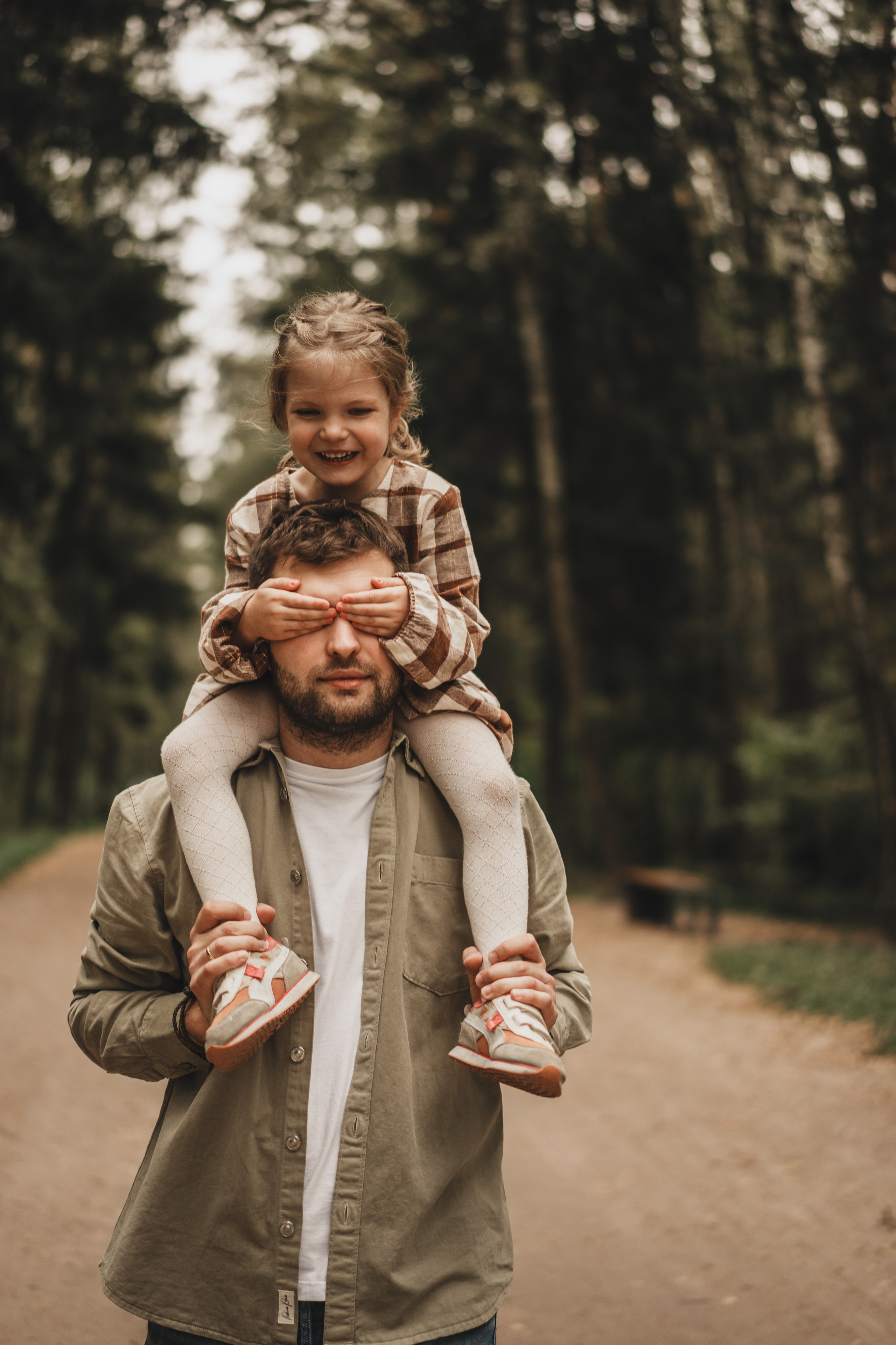 Фотосессия в Мещерском парке. Мама, папа и лапочка дочка. Семейный и детский фотограф и видеограф в Москве, Серпухове и Тарусе Валерия Сорокина
