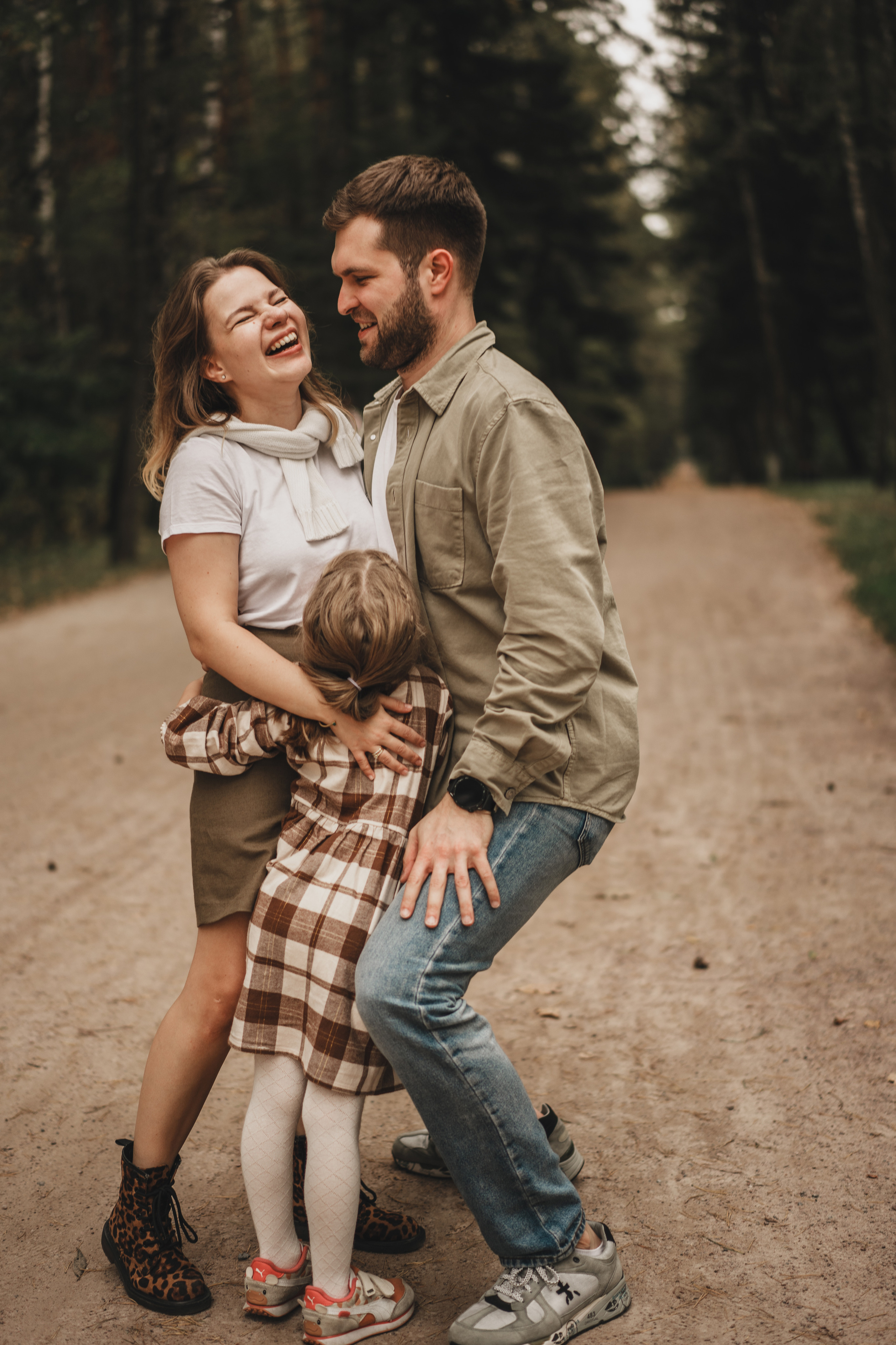 Фотосессия в Мещерском парке. Мама, папа и лапочка дочка. Семейный и детский фотограф и видеограф в Москве, Серпухове и Тарусе Валерия Сорокина