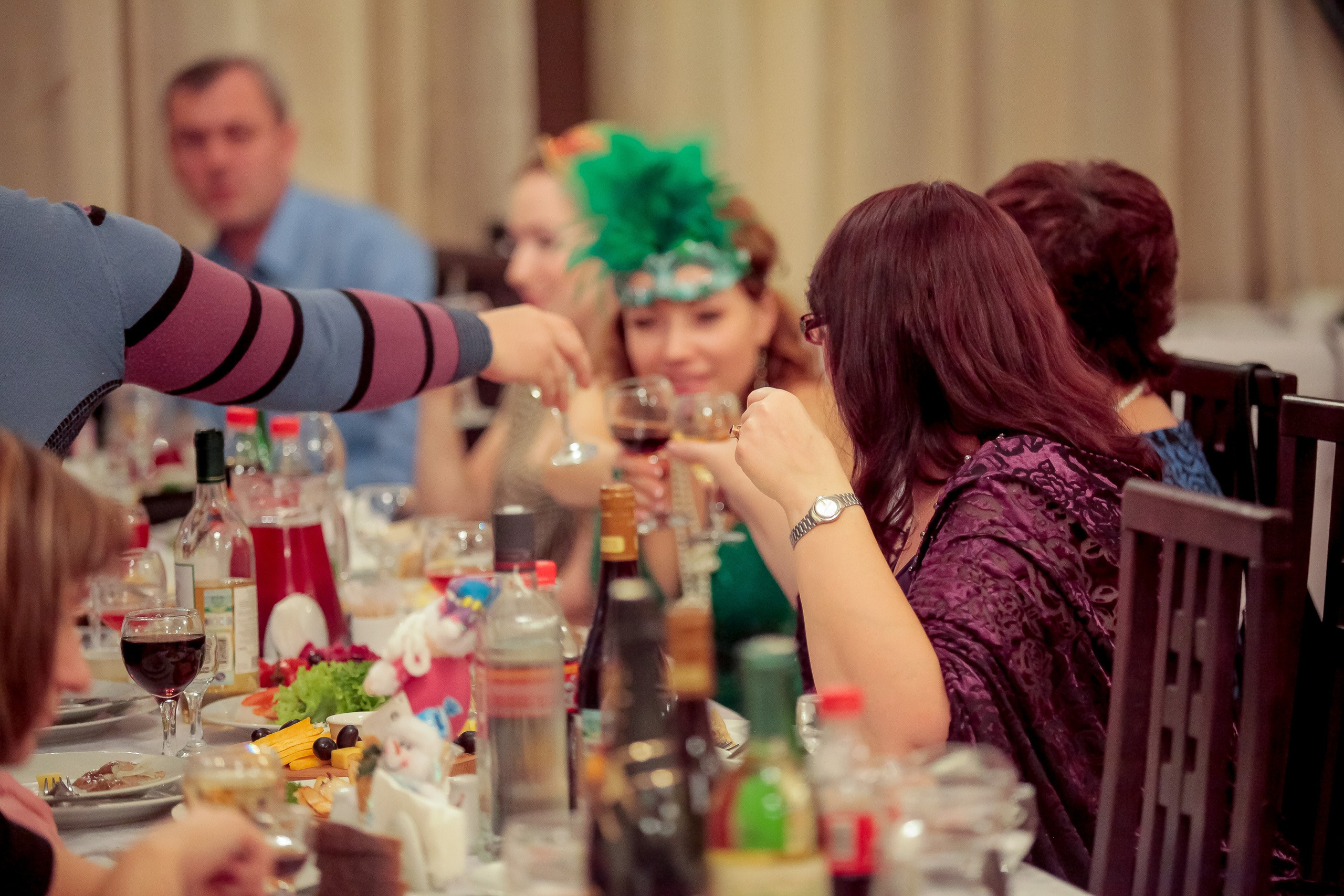 Корпоратив. Max Matvich and Victoria Basova are professionals in their field