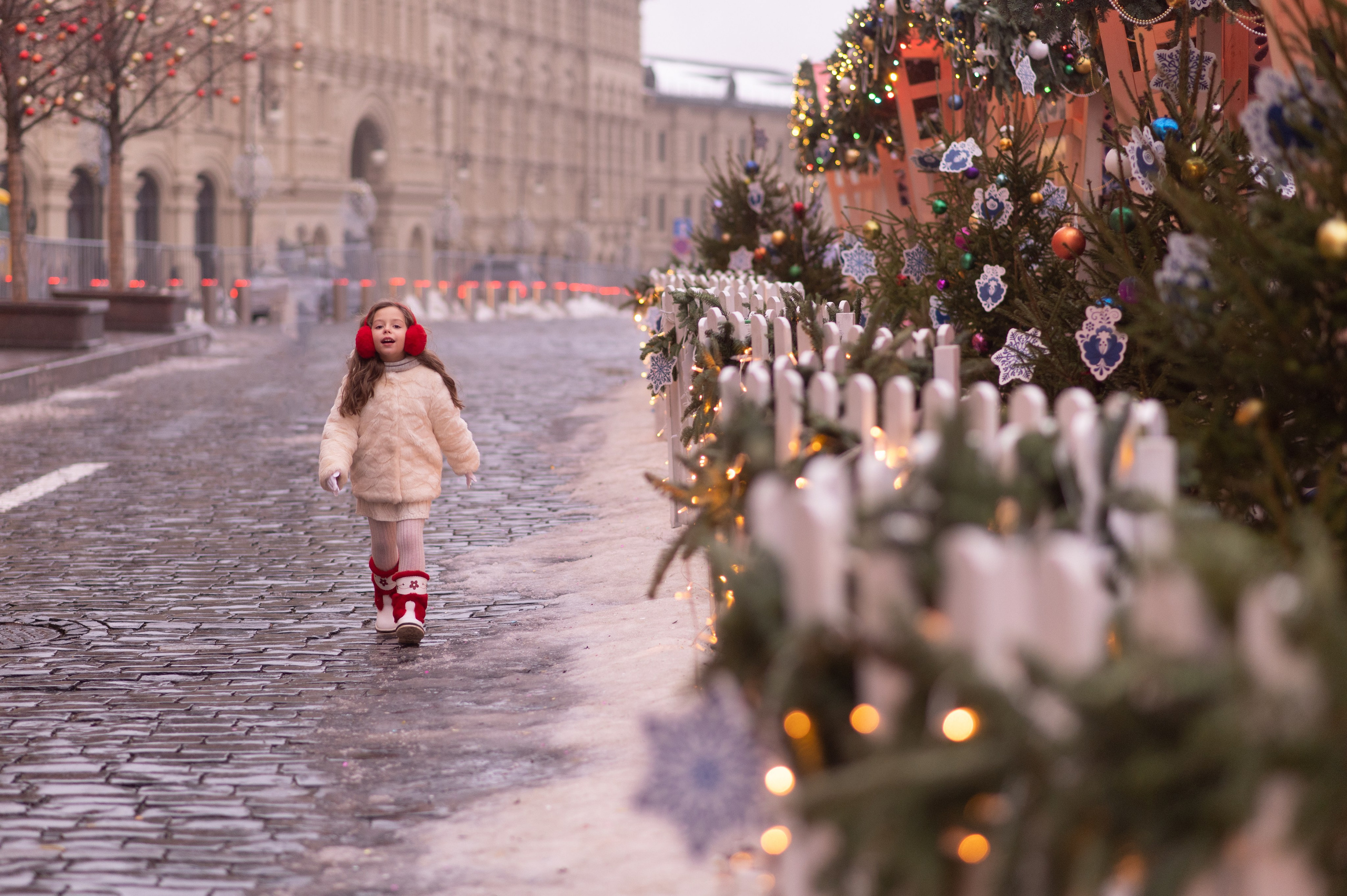 Новогодние/зимние семейные съёмки в городе и на природе. Семейный и детский фотограф в Москве Анна Оськина
