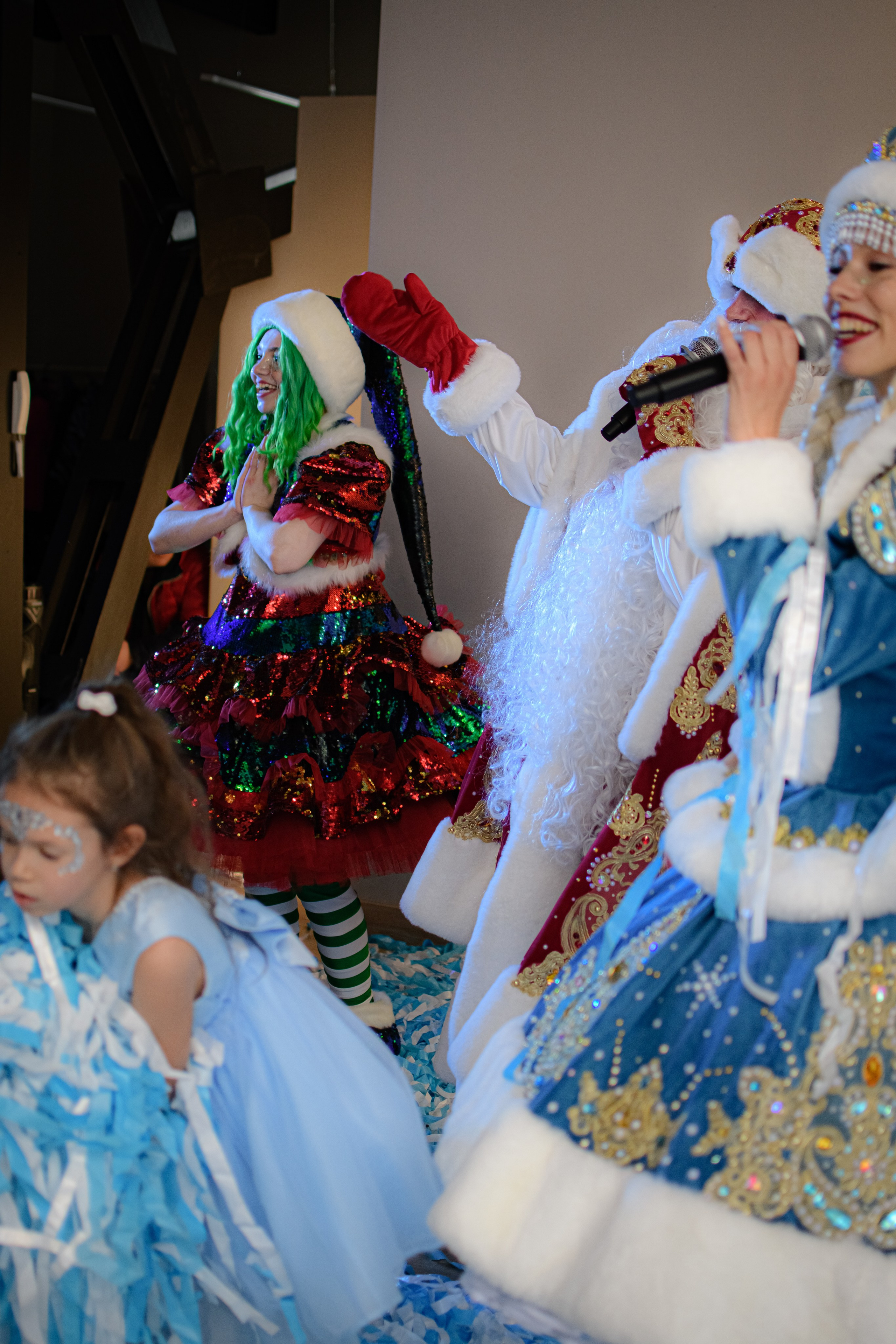 HAPPY NEW YEAR. Photokarish