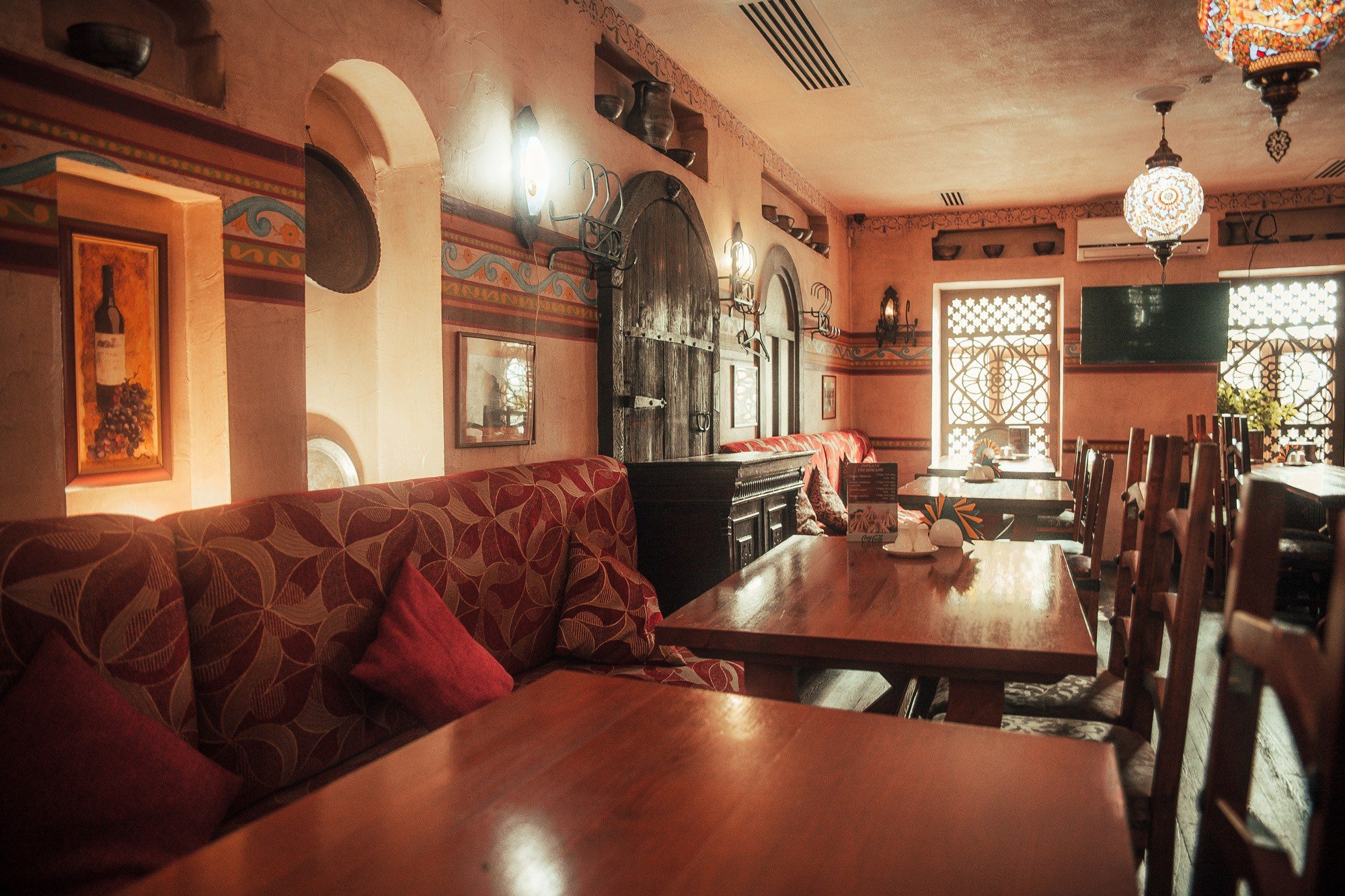 «Шеш беш». Ваш репортажный фотограф Артемий Антонов