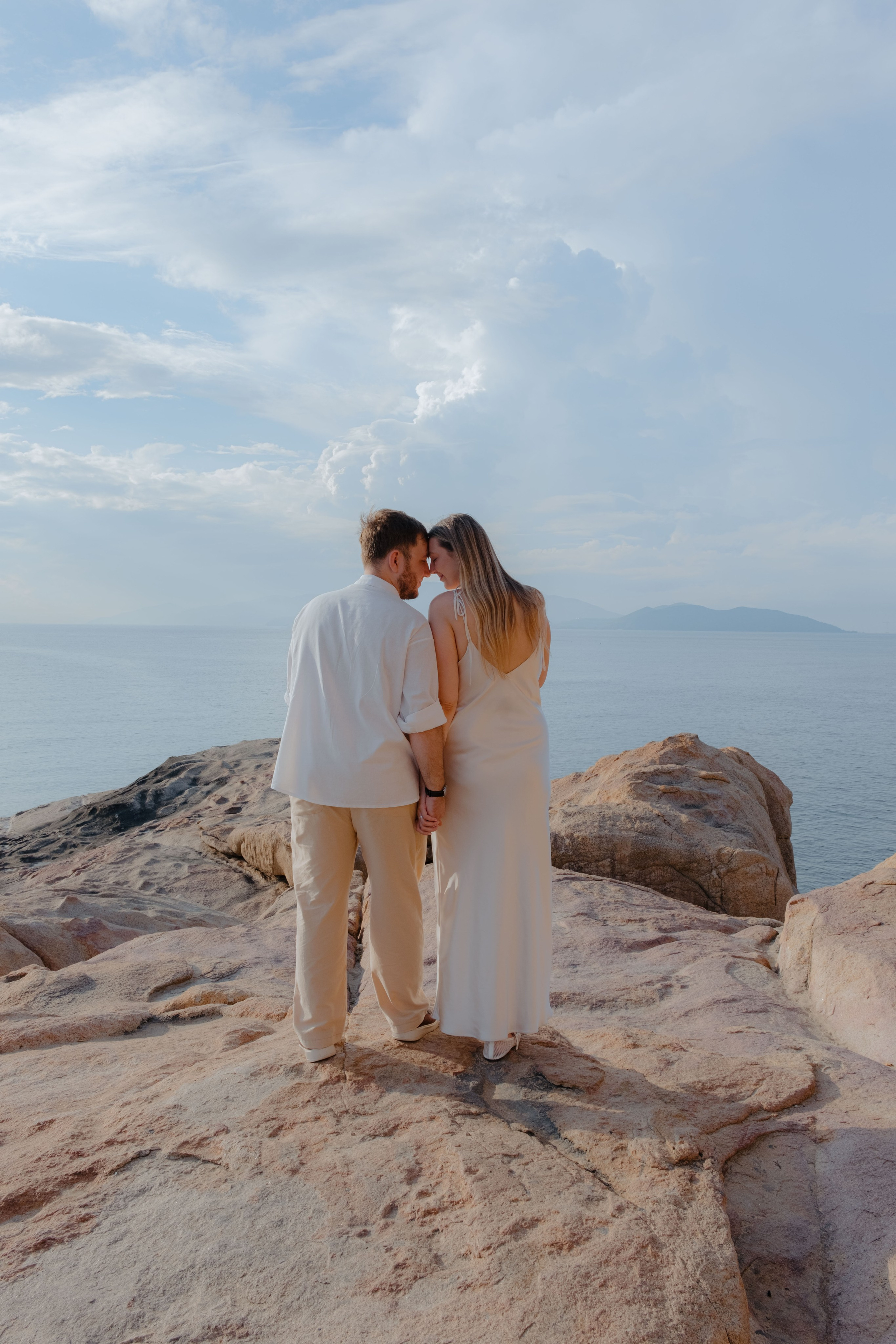 Tatiana and Denis. Rock Garden. Portrait photographer Nha Trang | Julia Meshanina