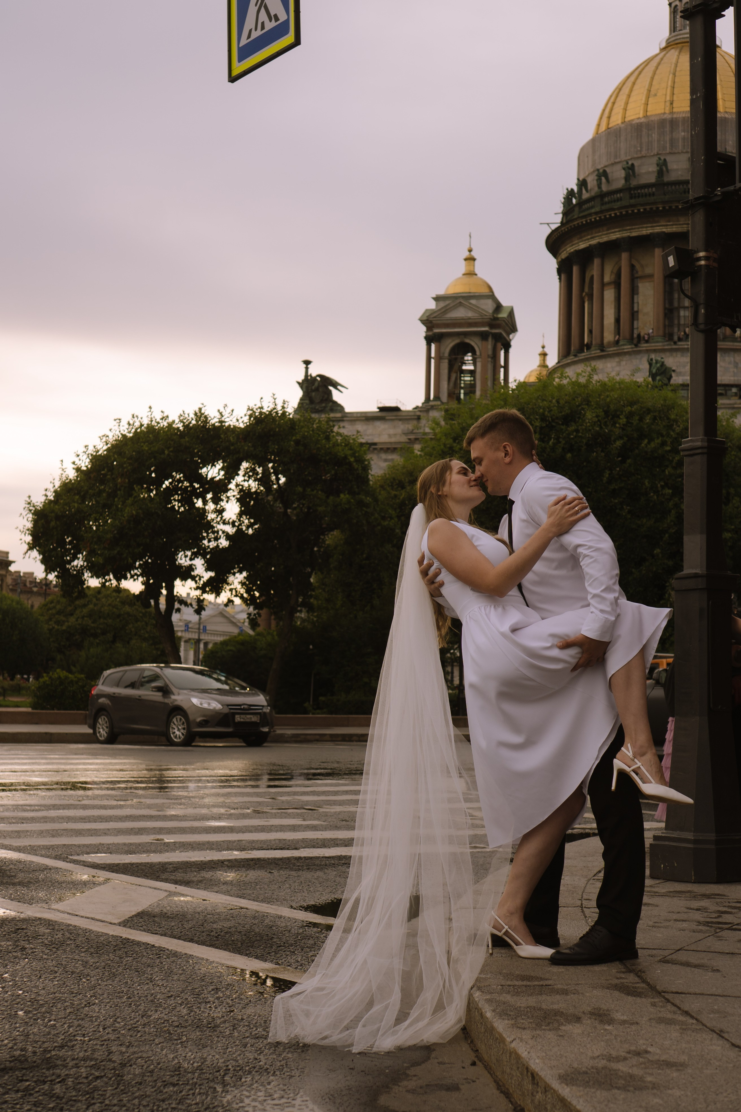 СВАДЕБНАЯ СЬЕМКА С ИСАКИЕВСКИМ СОБОРОМ, АСТОРИЯ И ЗАКОНОДАТЕЛЬНОЕ СОБРАНИЕ. Профессиональный фотограф, Санкт-Петербург — Виктория Богомолова