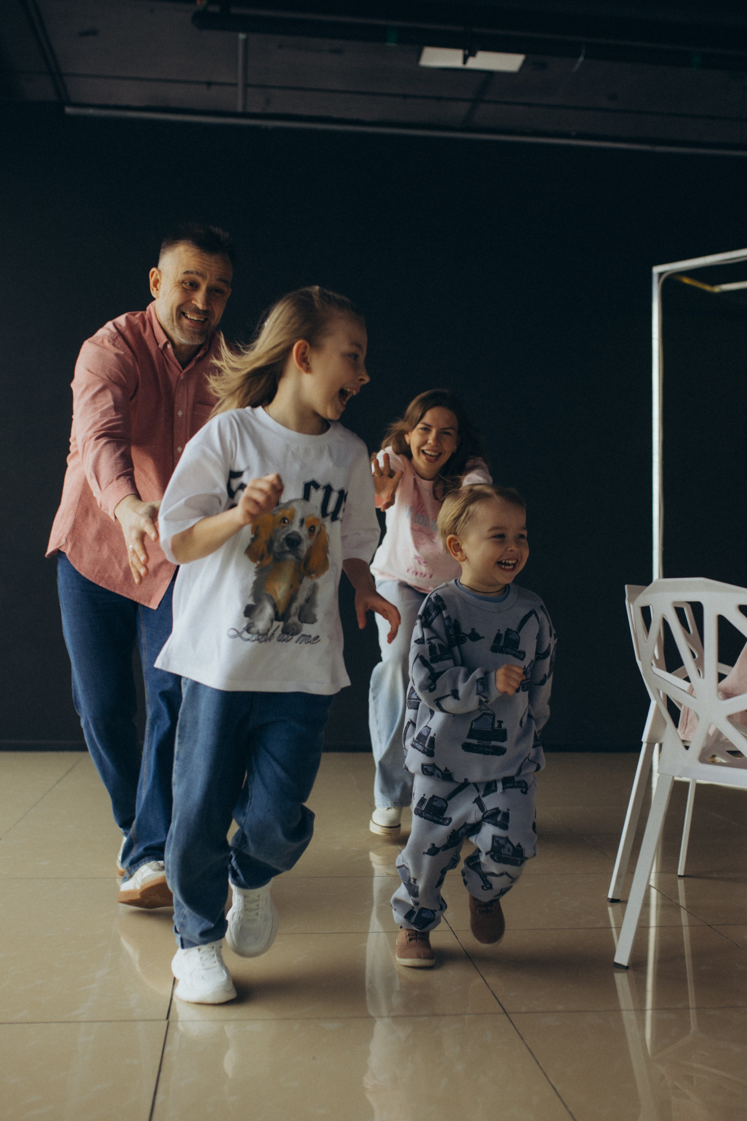 Семейная в студии. Семейный фотограф Lifestyle Ноябрьск/Губкинский/Тобольск