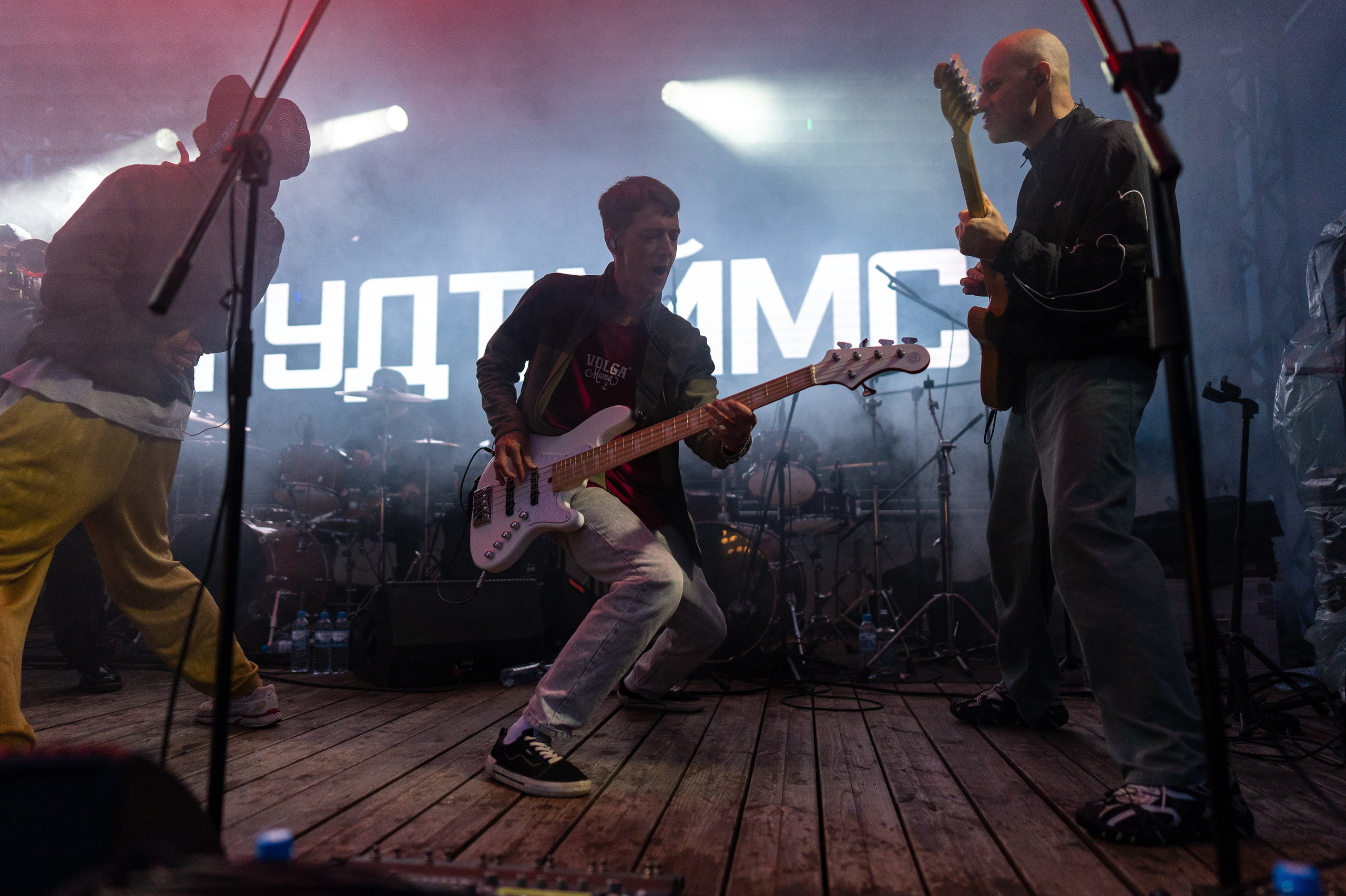 Фотоотчет с главного панк-рок фестиваля страны Anti-Party 2025. Фотограф Николай Прокофьев модельные тесты в Москве