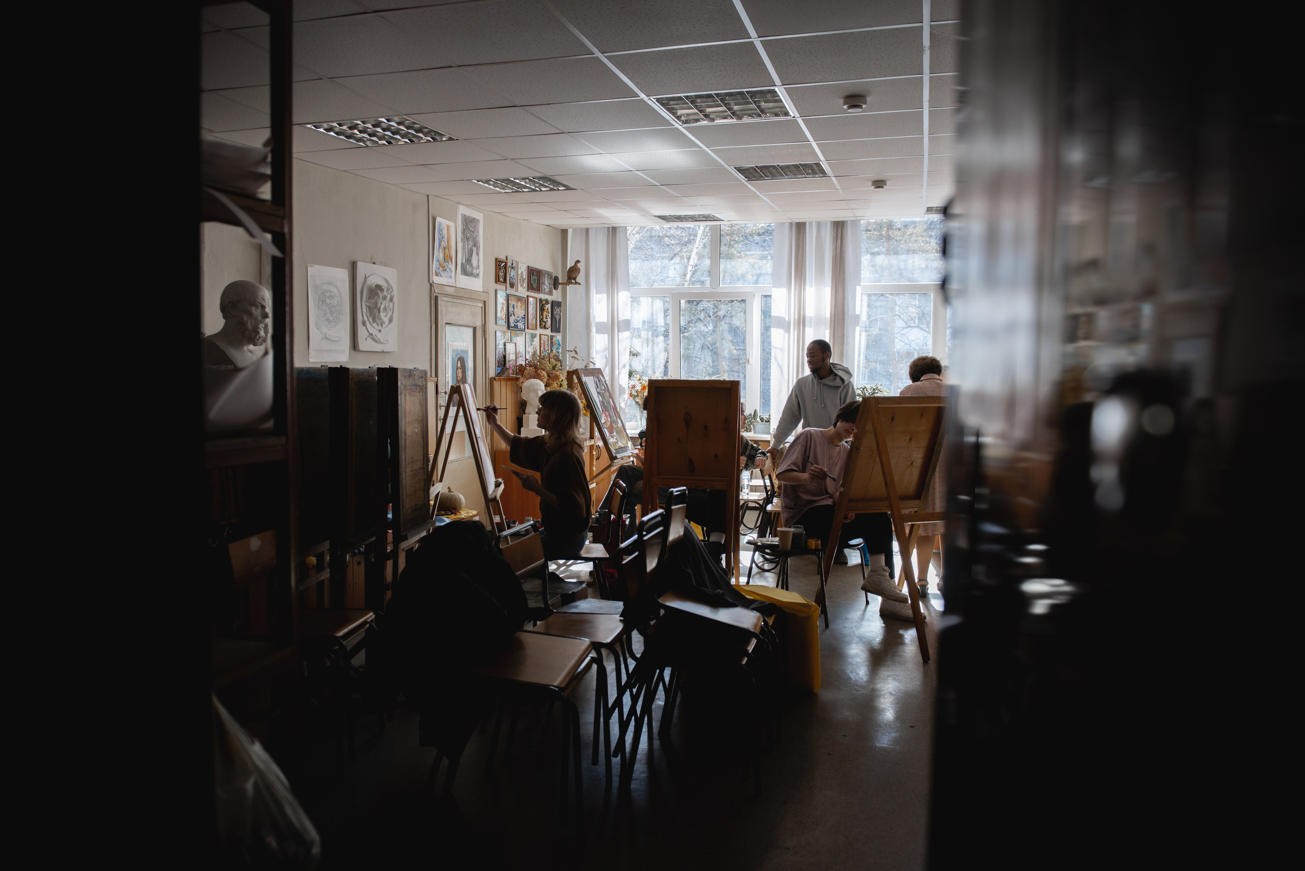 В мастерской. Фотограф Алёна Липатова. Репортаж. Портрет. Москва