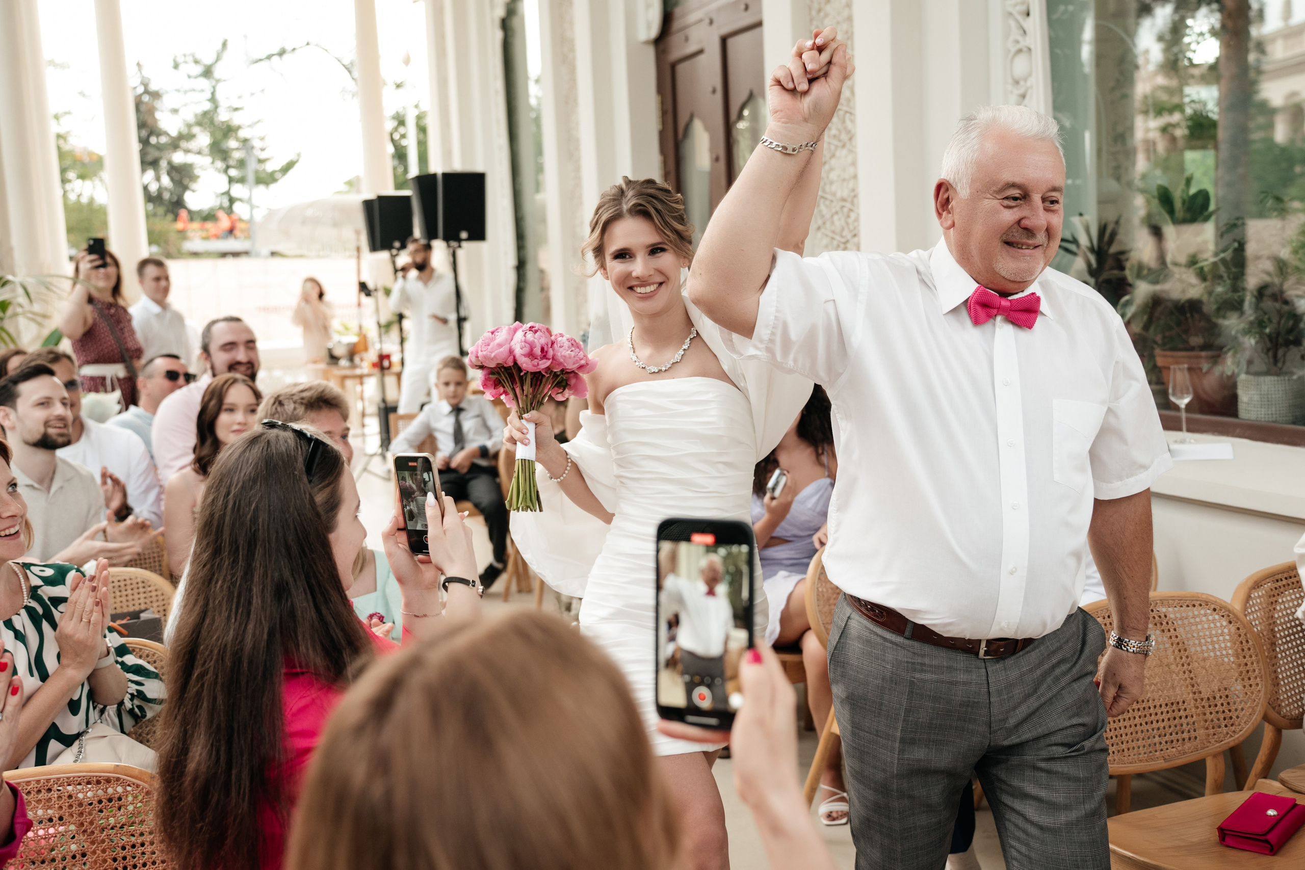 Ресторан Домик в саду, ВДНХ. Свадебный фотограф Москва Александра Аверкова