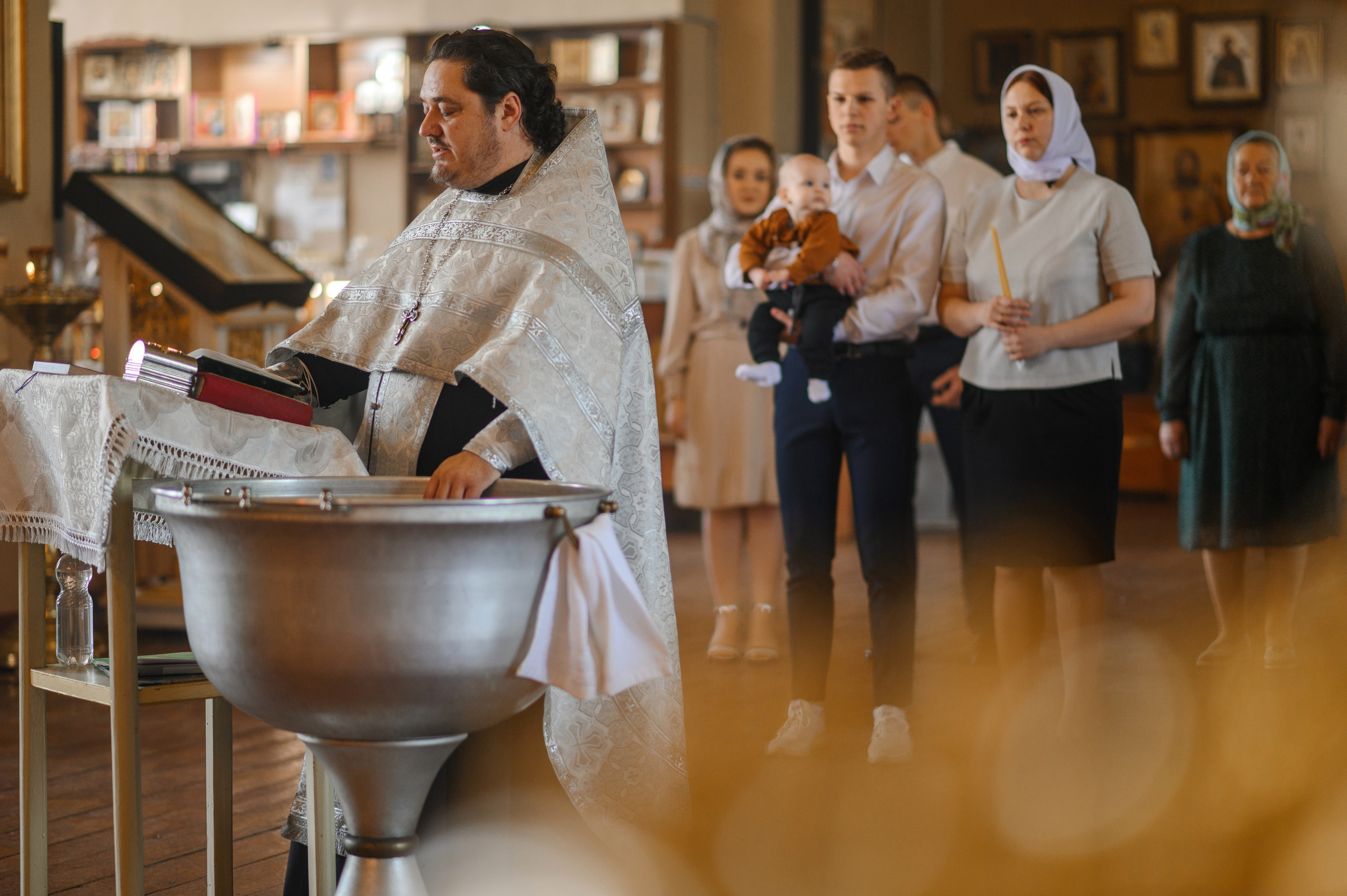 Крещение Кирилла. Церковь Введения во храм Пресвятой Богородицы (Веселовка). Свадебный и семейный Фотограф в Пензе Татьяна Лапоногова