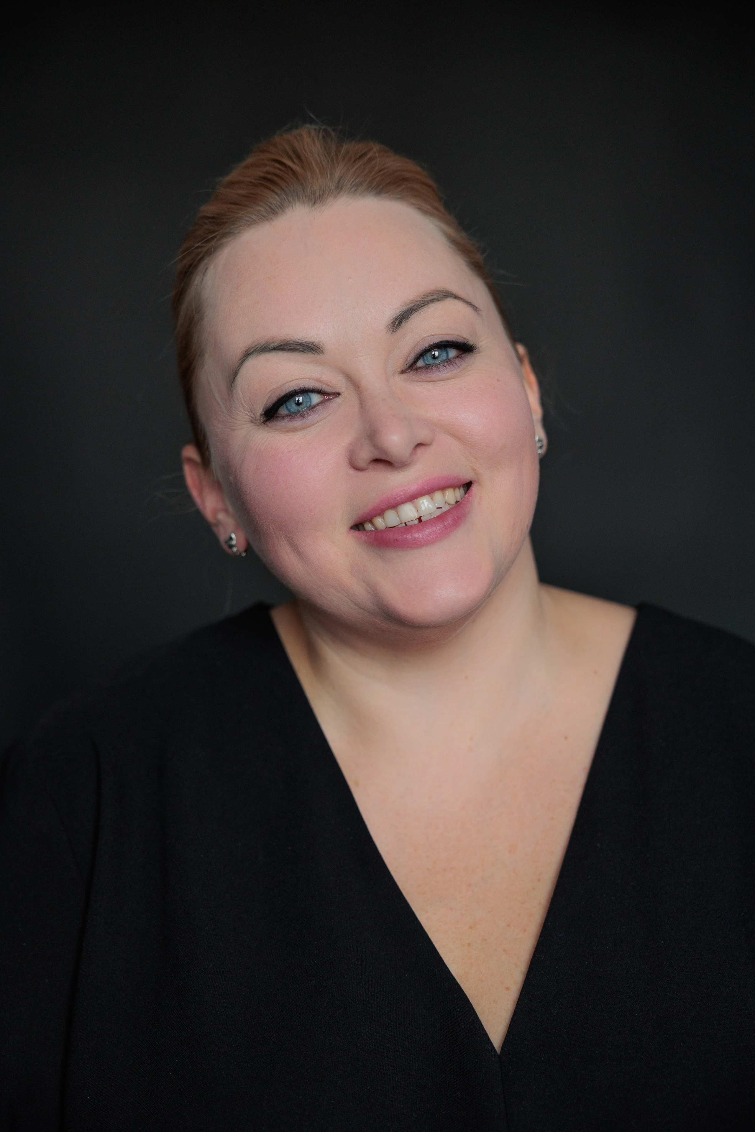 ОЛЕСЯ. Я фотограф из Москвы к Вашим услугам