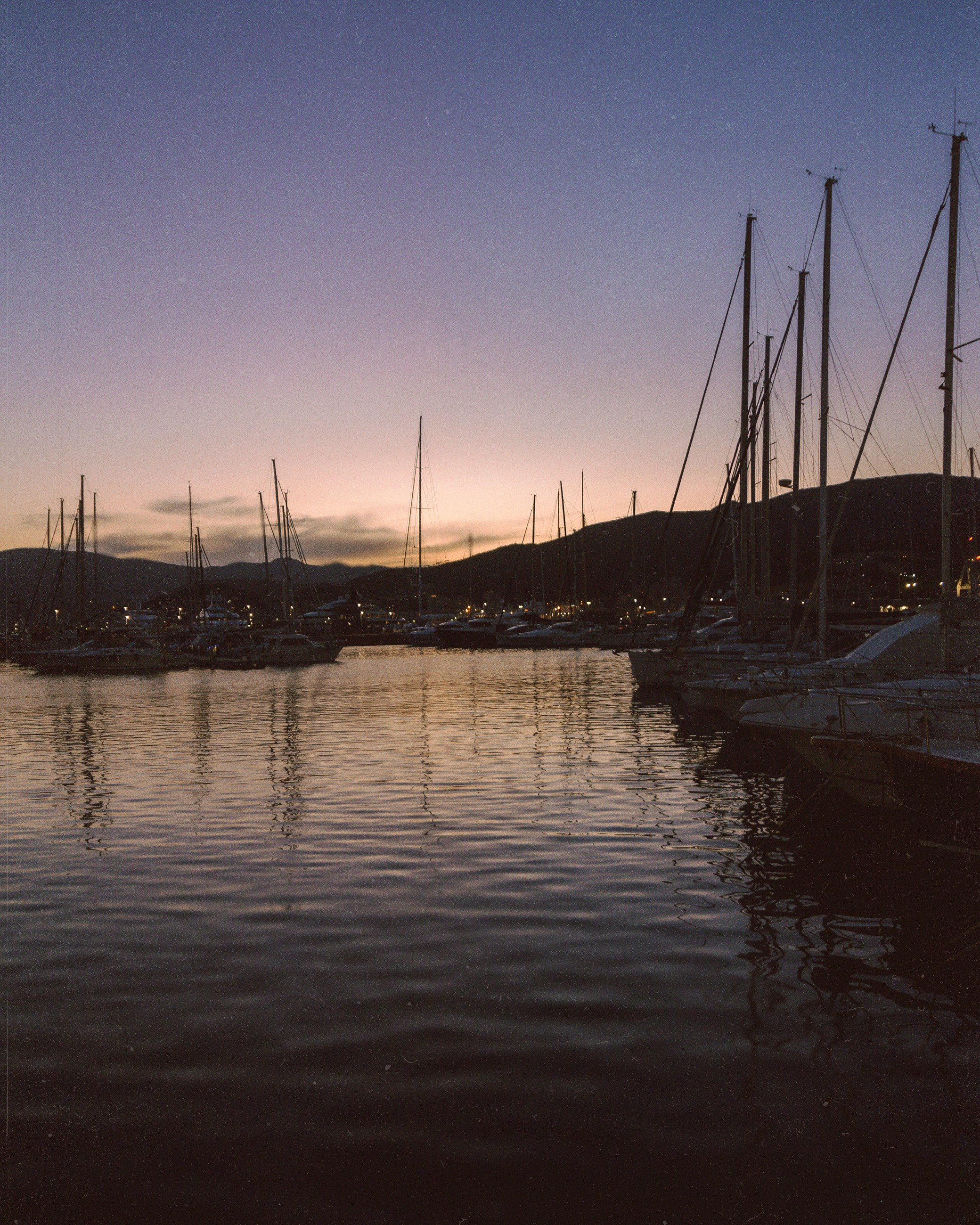 C i t i e s. Your photographer