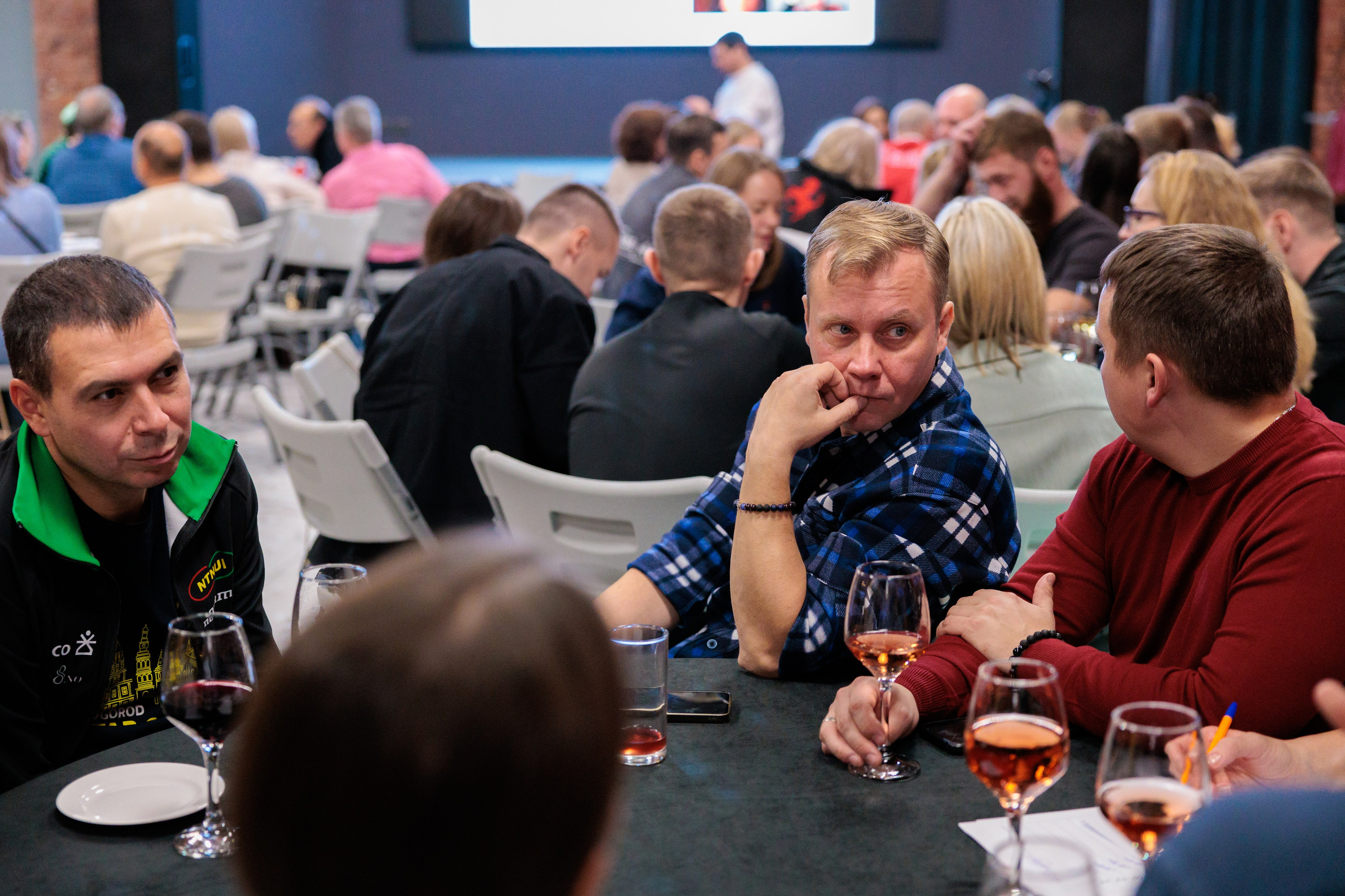 Корпоративный квиз. Репортажный фотограф Санкт-Петербург | Роман Карбышев