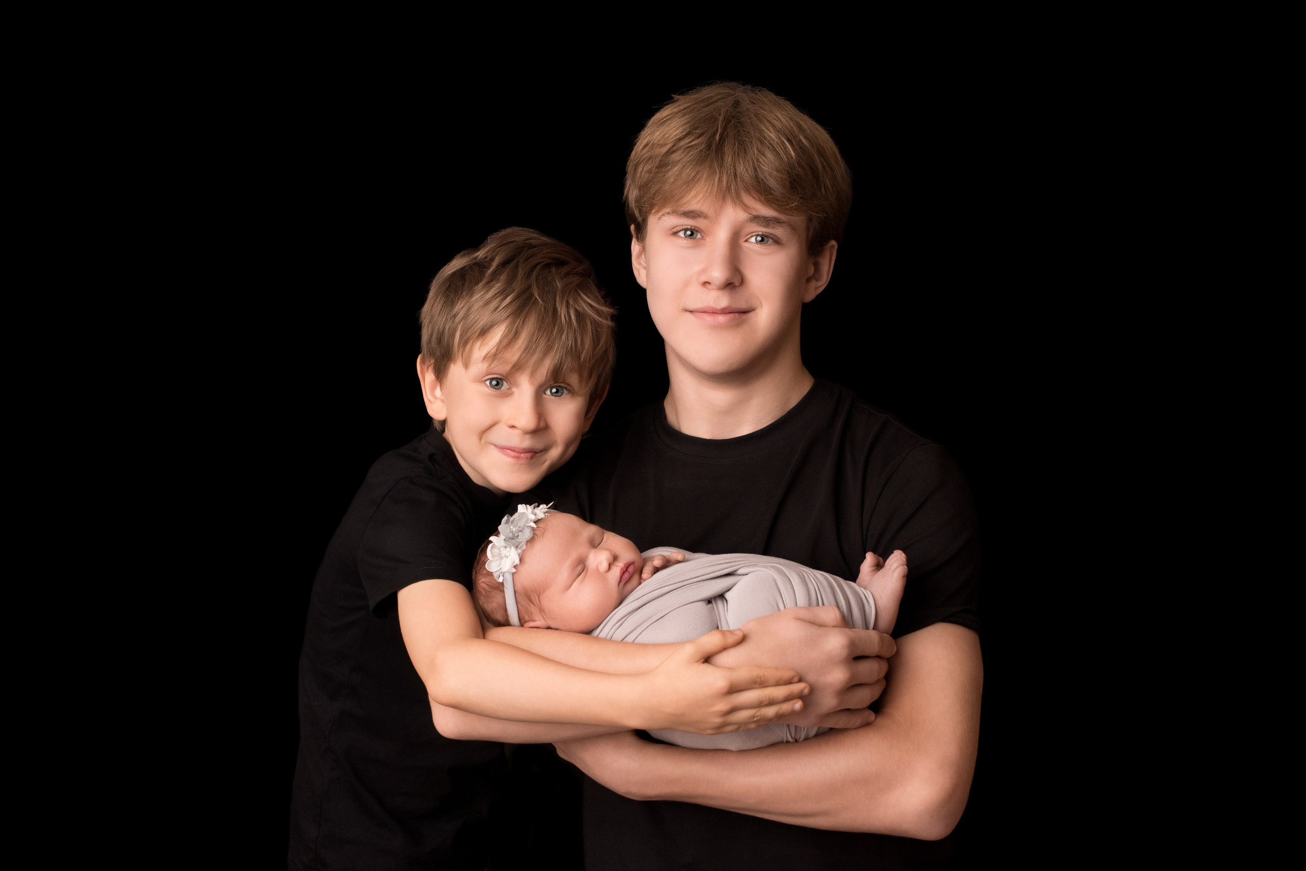 Красивые фотографии малышей у Вас дома. Фотограф новорождённых в Санкт-Петербурге Лилия Яковлева