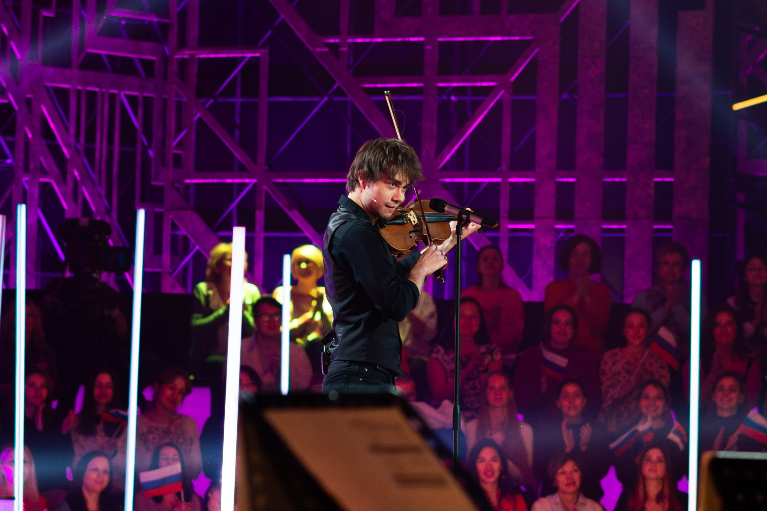 Привет Андрей. Репортажный фотограф Сергей Дроздов