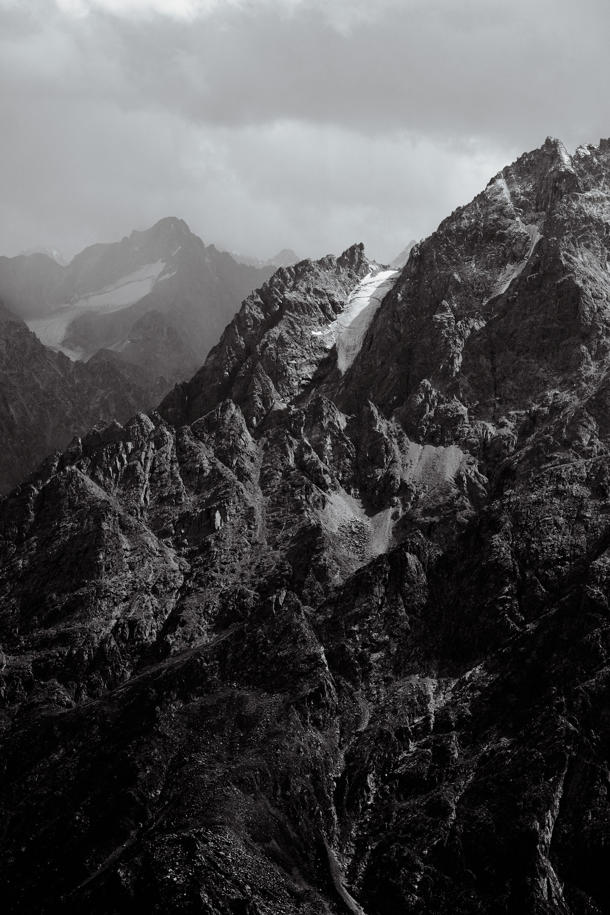 Озеро Гийбашкель. Фотограф Продюсер в горах КБР / Москва  Нальчик Горы