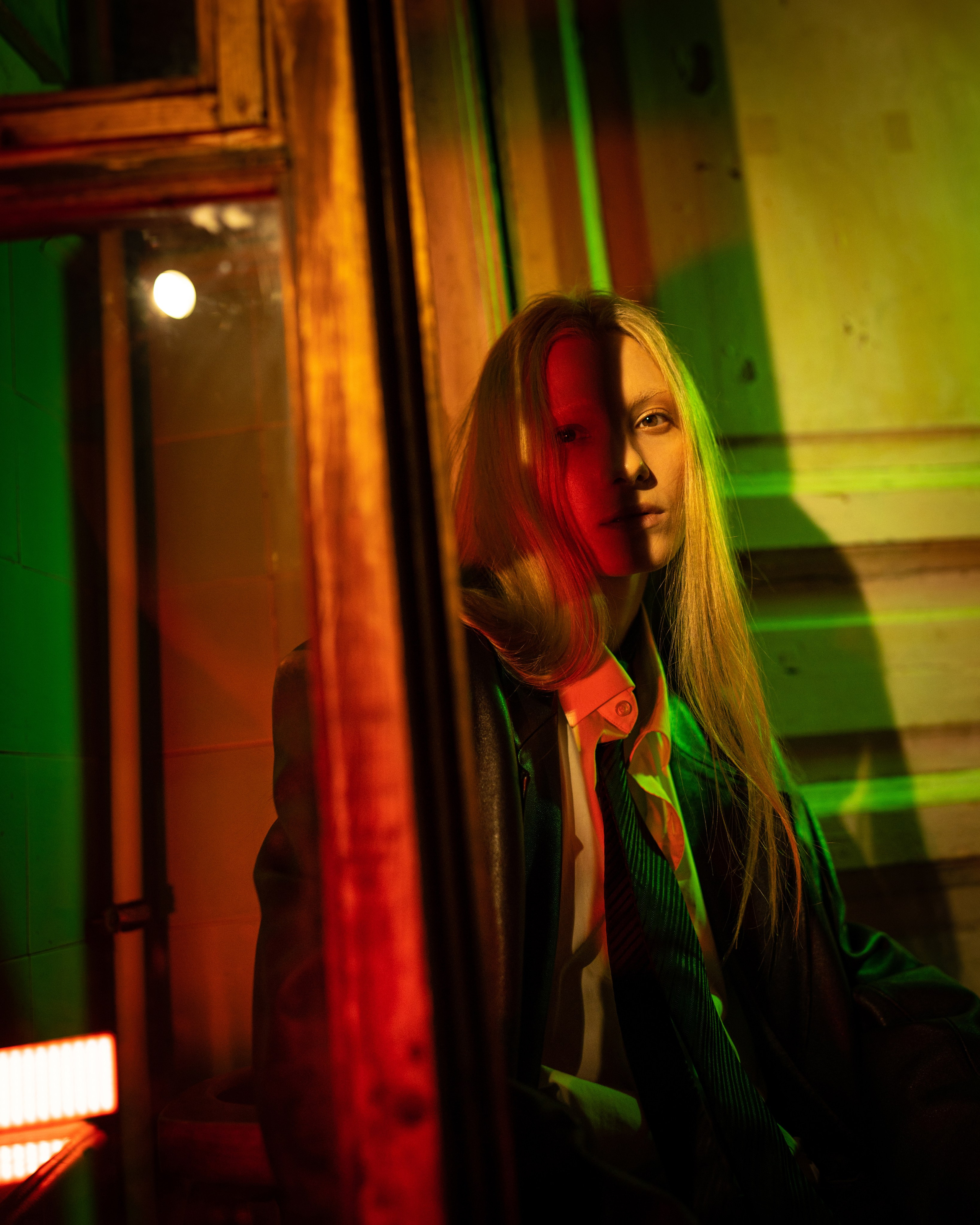 Портретная фотосессия в квартире. Портретный фотограф Санкт-Петербург Арнольд