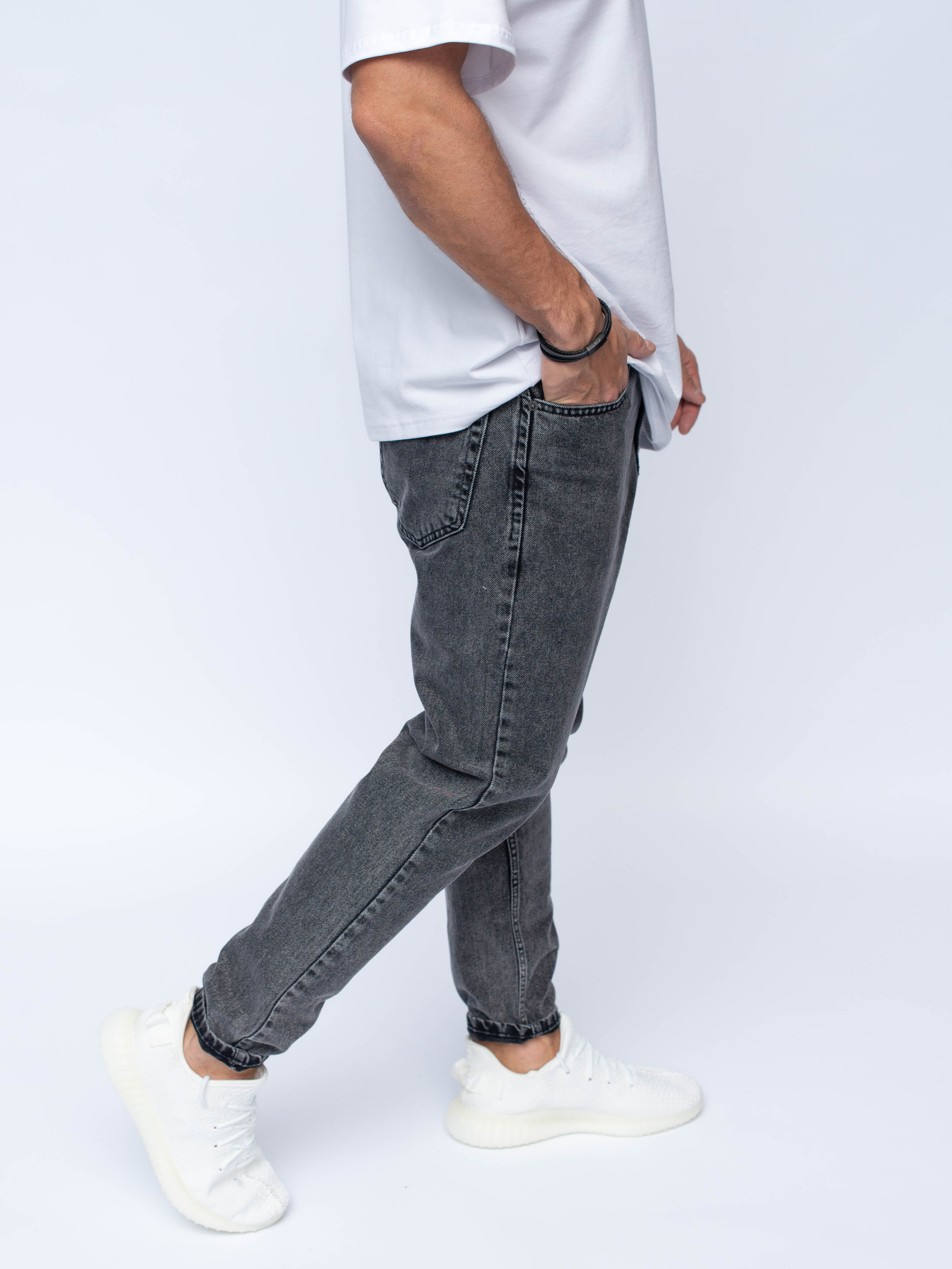 Джинсы для WB. Фотограф Марина Кукляева