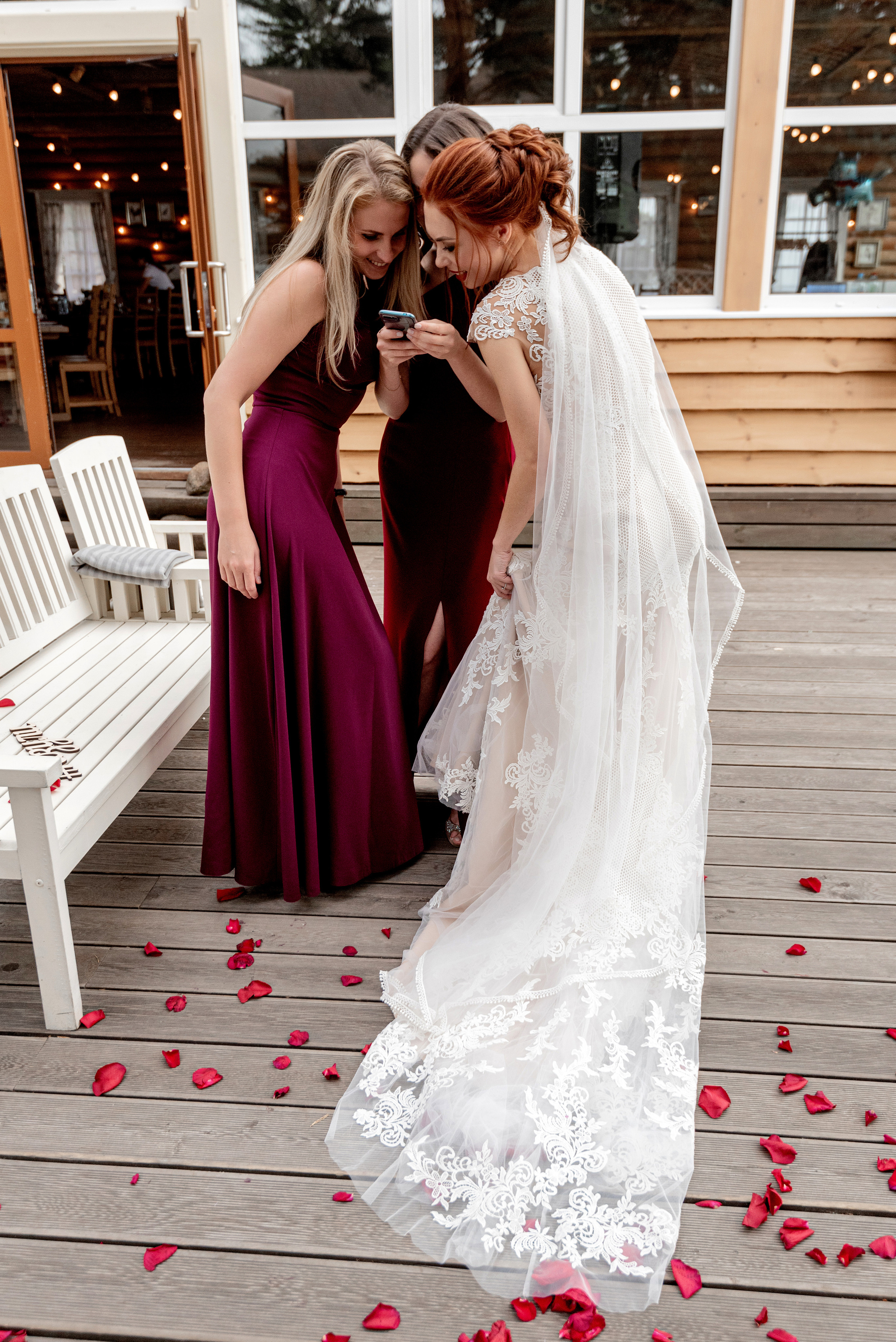 Свадьба на заливе. Свадебный фотограф Наталья Немцева в Санкт-Петербурге