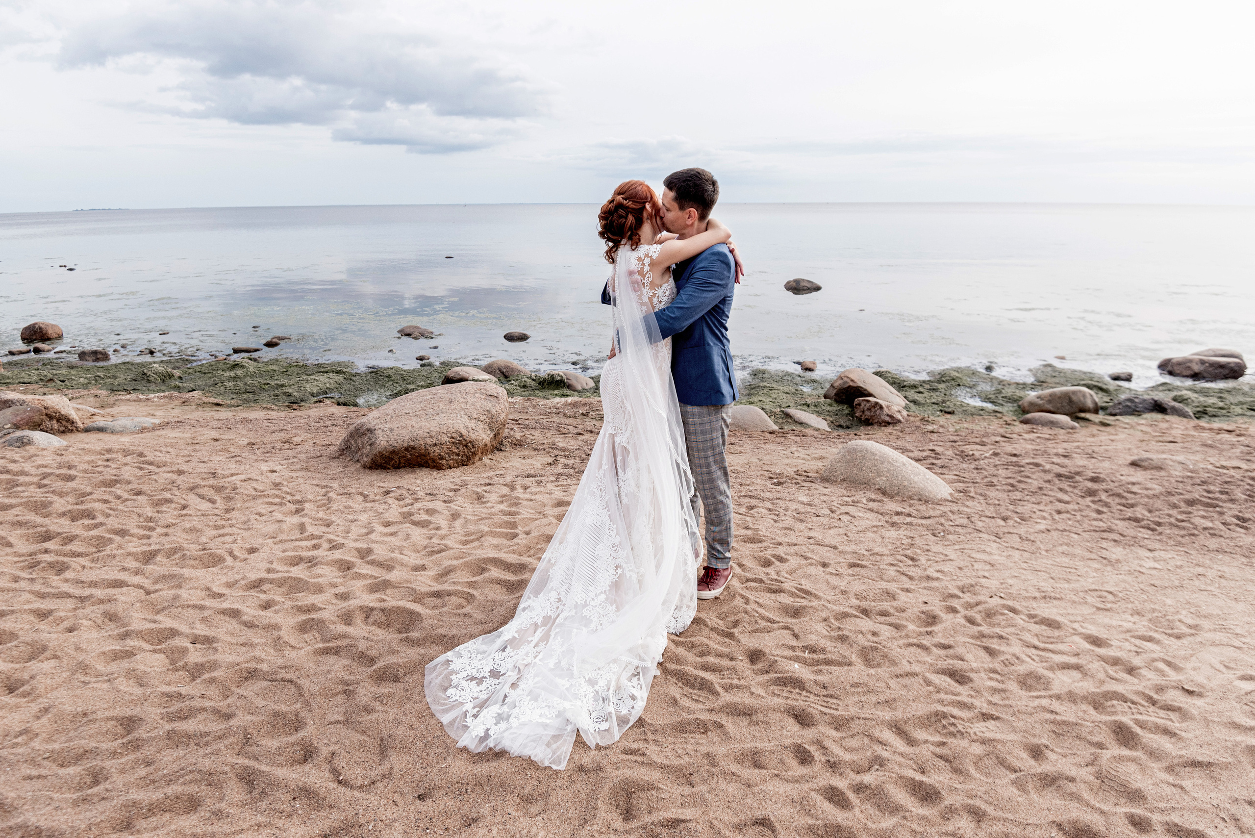 Свадьба на заливе. Свадебный фотограф Наталья Немцева в Санкт-Петербурге