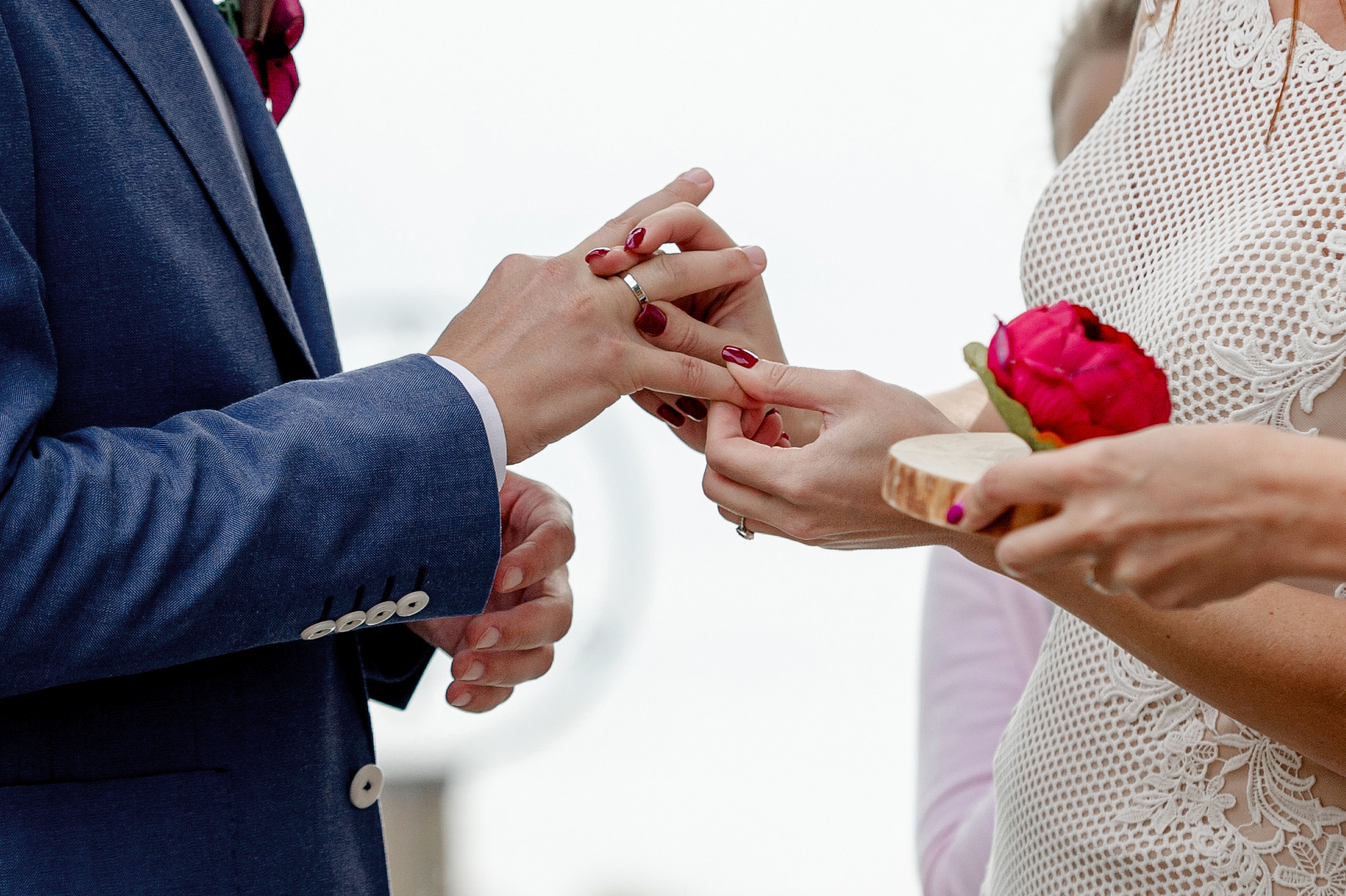 Свадьба на заливе. Свадебный фотограф Наталья Немцева в Санкт-Петербурге