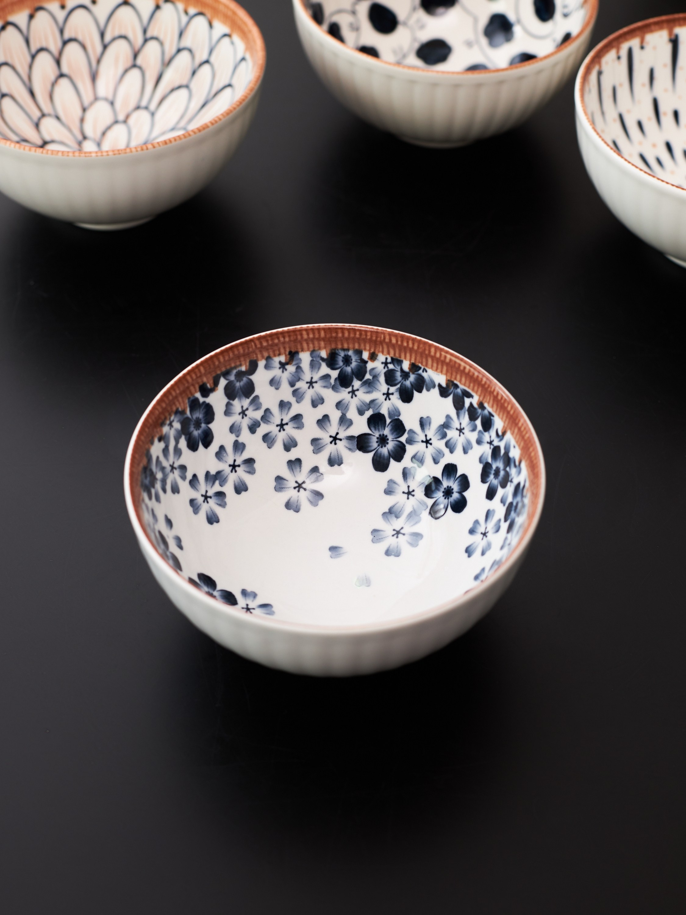 Фотосъемка посуды термосов Екатеринбург товары для кухни Wildberries ВБ Ozon предметка Екб заказать цена. Фотограф Екатеринбург Анастасия Жерновская | Маркетплейсы и нейрофото