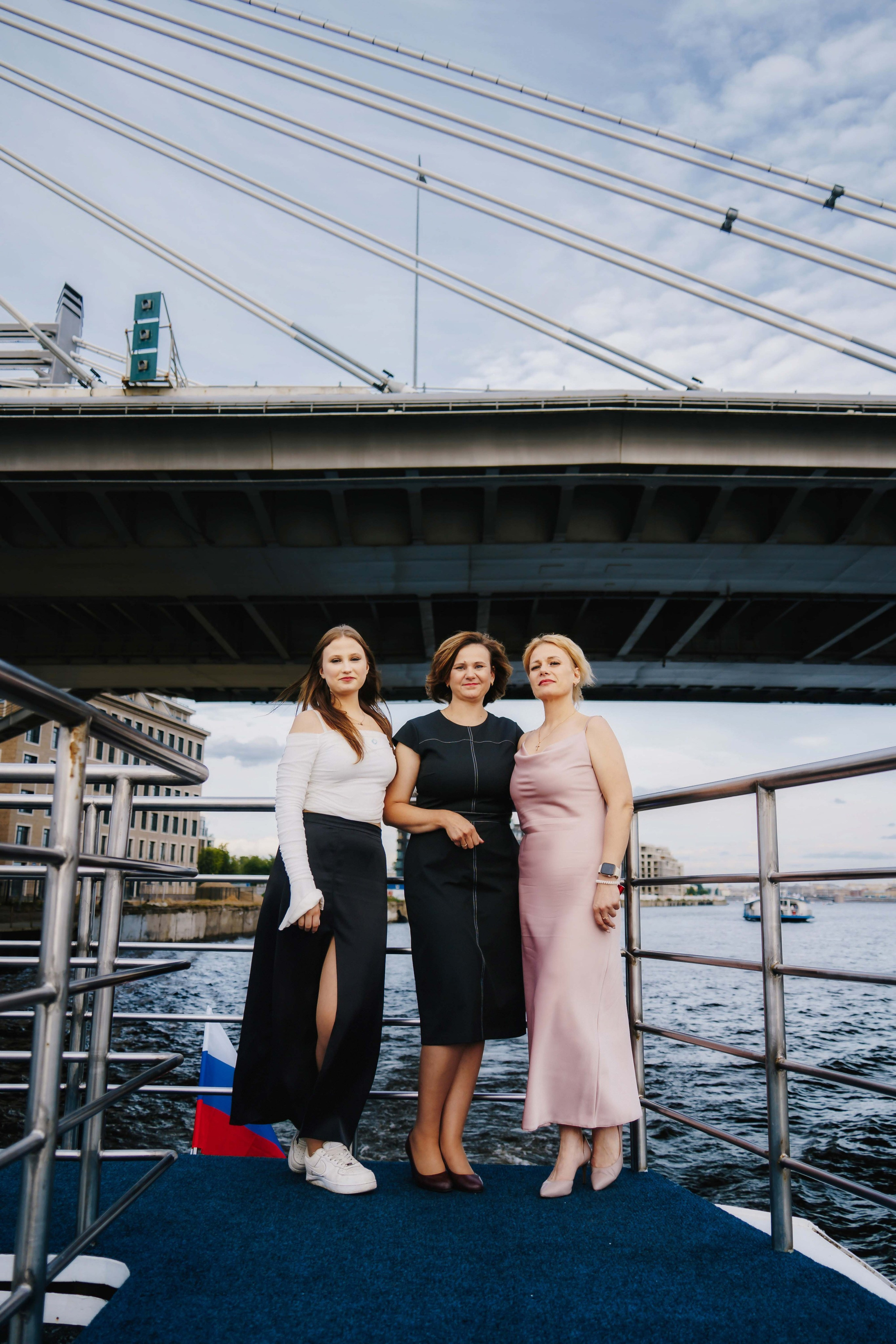 Выпускной 9В. Свадебный и семейный фотограф в Санкт-Петербурге Виктор Голубев