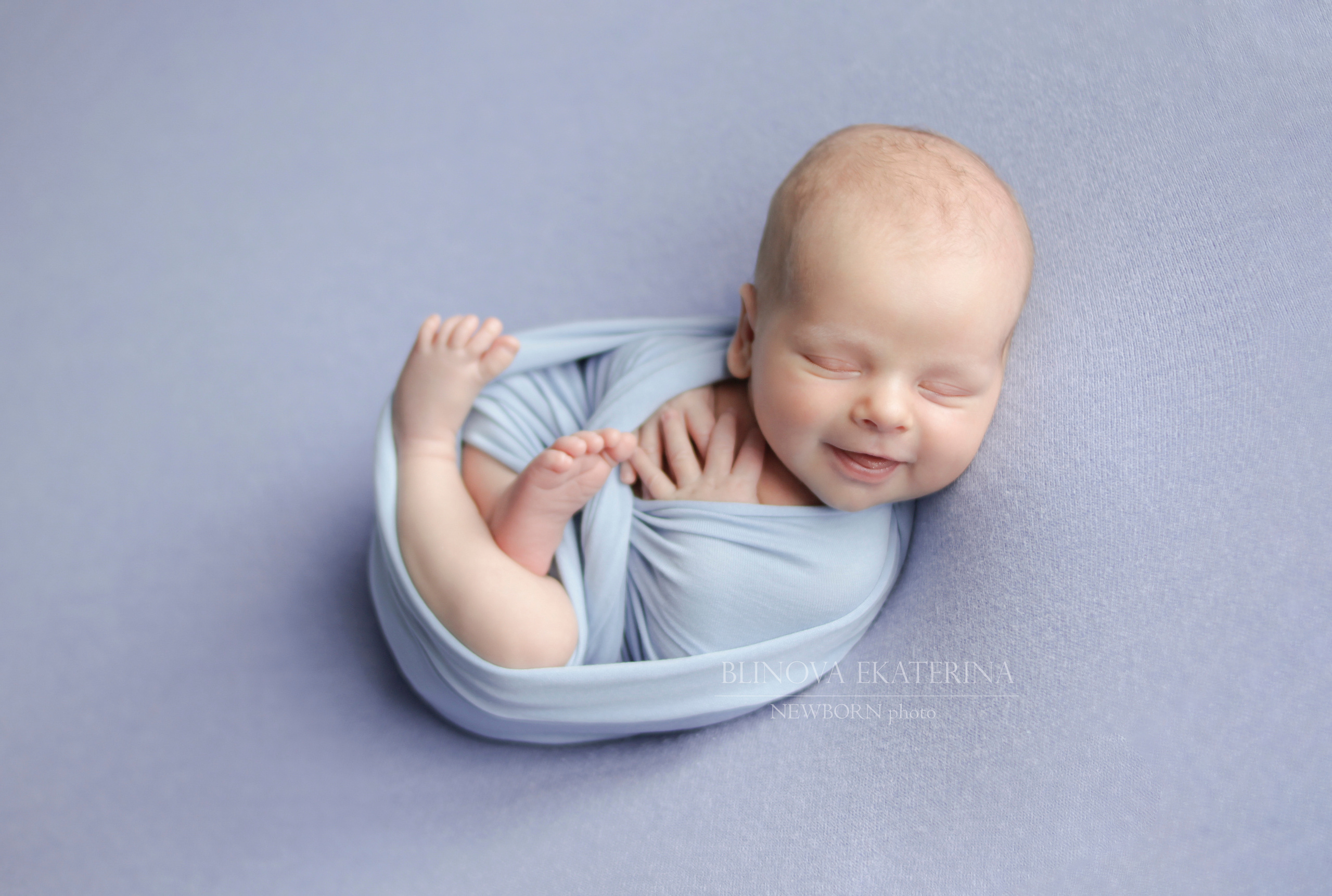 Фотограф новорожденных и семейный фотограф в Санкт-Петербурге