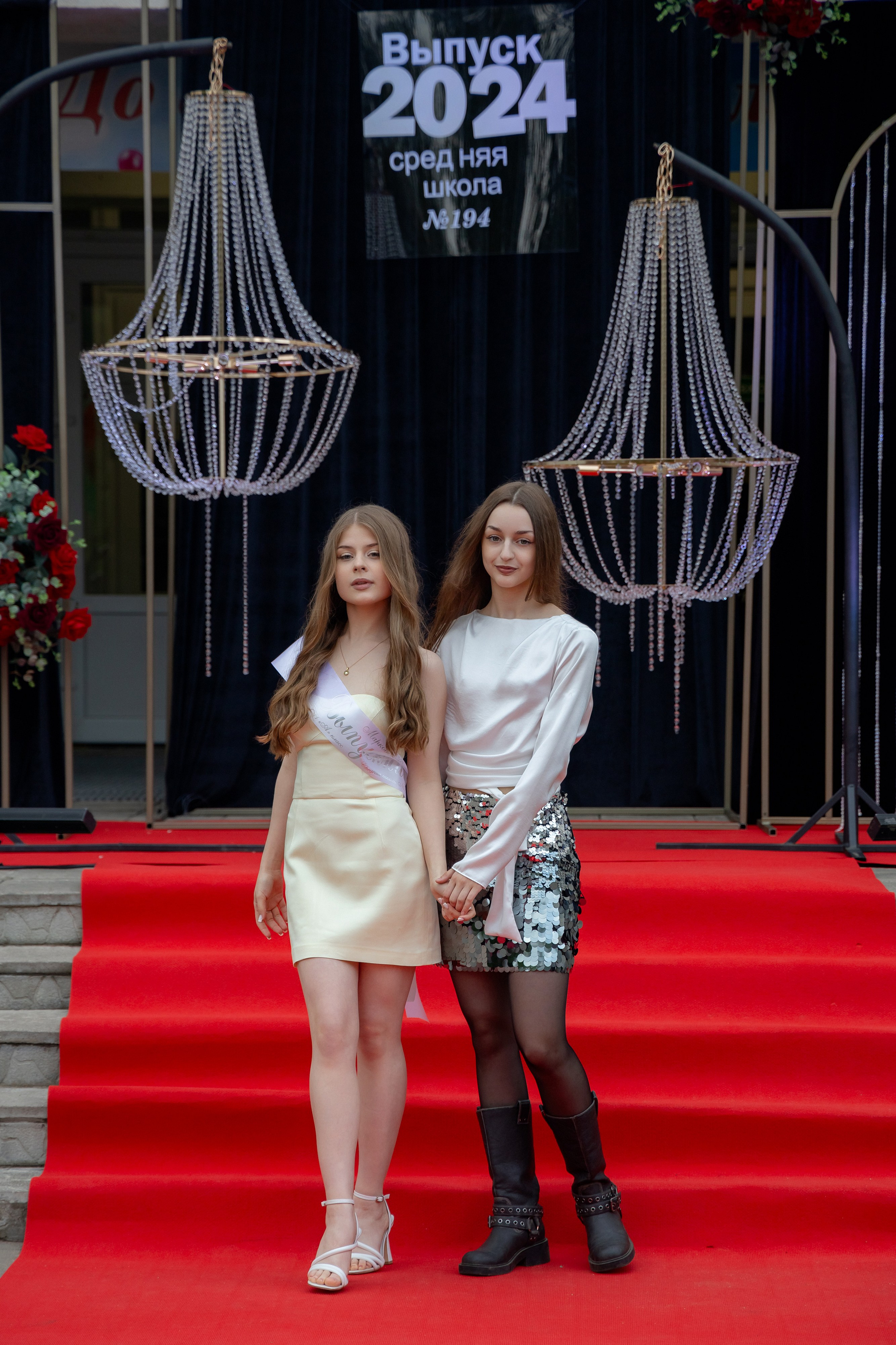 Школьный выпускной 2024 год в Соколе (Минск). Свадебный фотограф в Минске/Беларуси Сергей Спиридонов