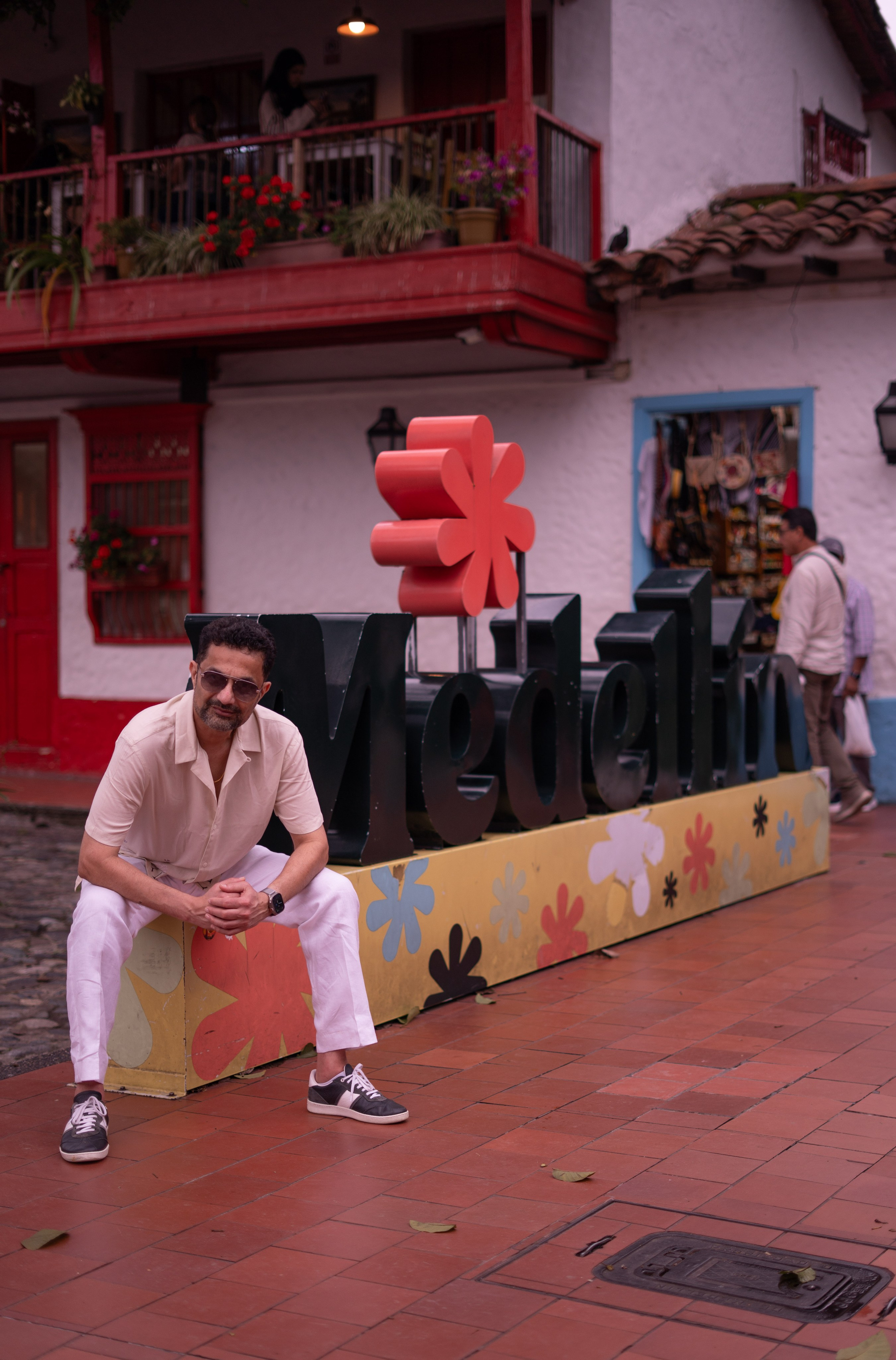 Bachelor party / One day in Medellin. Wedding Photographer in Barcelona and Medellin