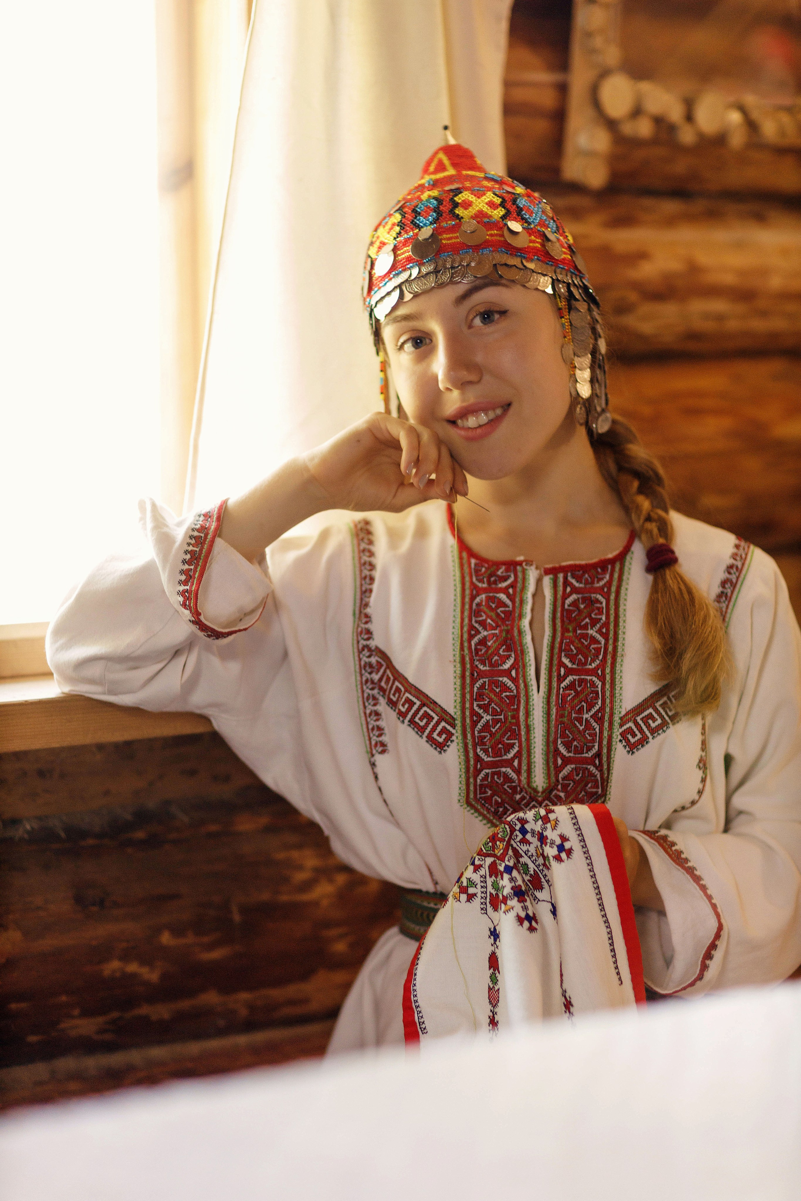 Фотосессия с Аней в этнокомплексе Ясна. Портретный и репортажный фотограф в Чебоксарах Андриян Чаркин